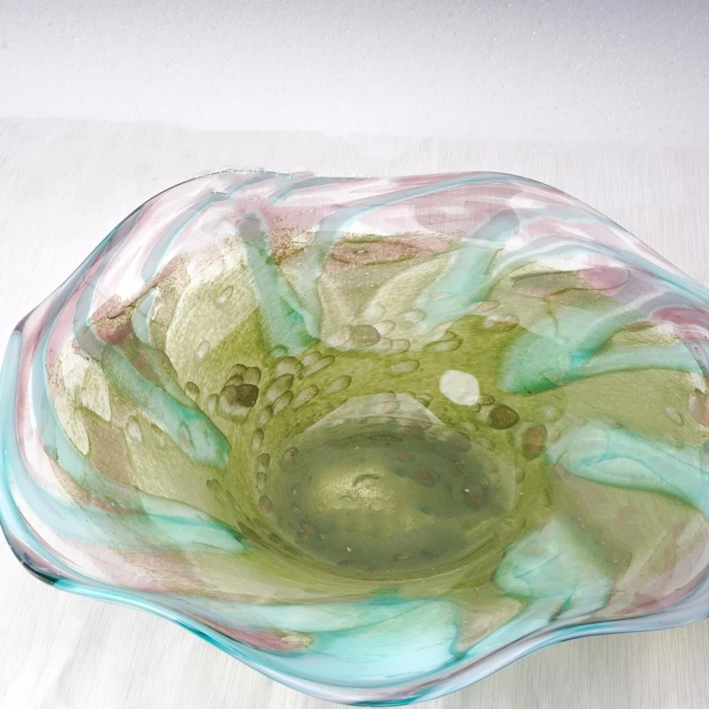 High Quality Murano Art Craft Colored Glaze Glass Craft Hand Made Blown Glass For Home Decoration Vase