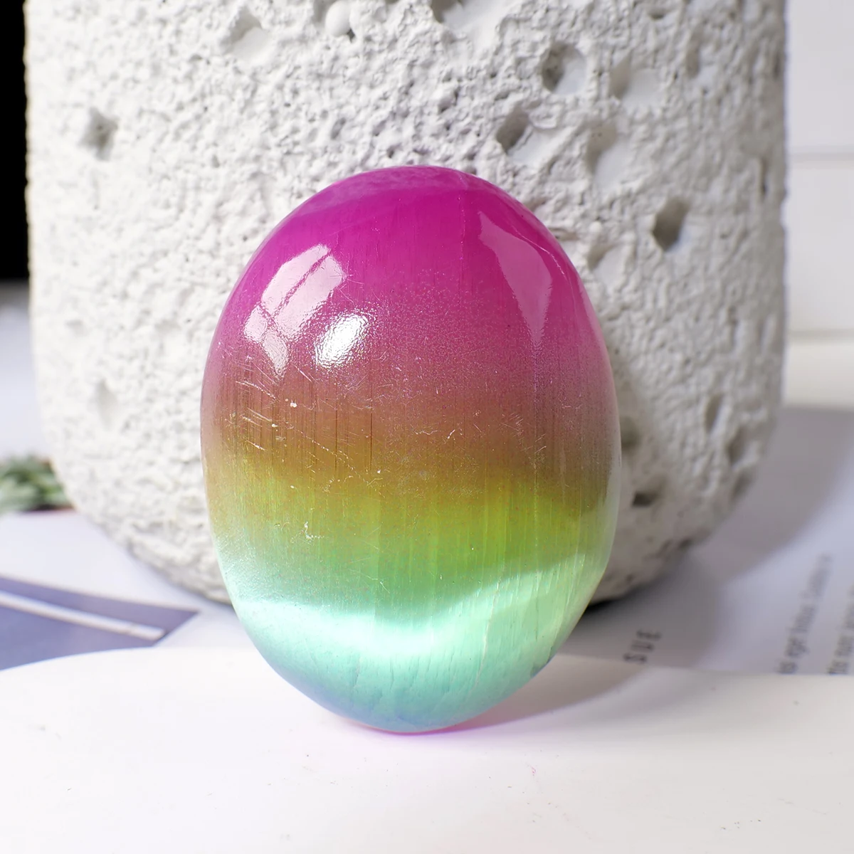 Crystal Healing Electroplate Selenite Carved Polished Palm Stones For Gifts