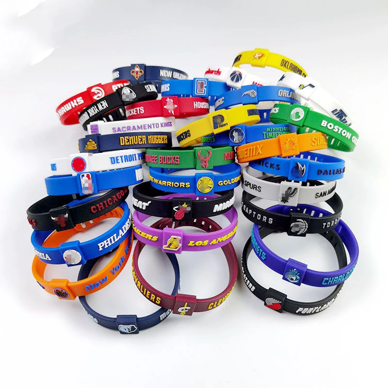 Custom team logo durable fashion basketball fan souvenir adjustable buckle sports silicone bracelet