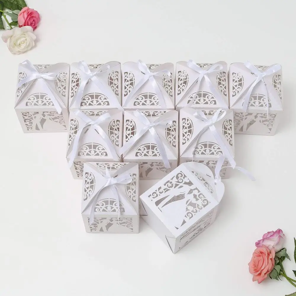 Wholesale Wedding Candy Favors Box Laser Cut Bride Groom Pearl Paper Party Wedding Favor Ribbon Candy Boxes Large Size Gift Box