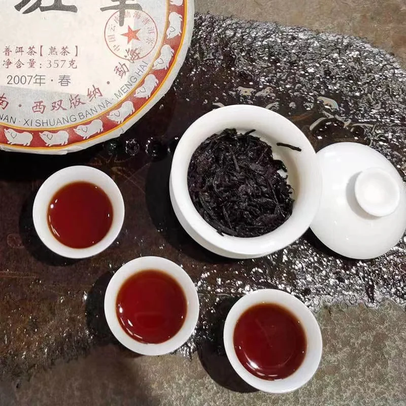 Organic 357g Yunnan Grade Black Tea Ripe Pu Erh Cake Highest Grade Fermented Puer Slimming Tea with Private Label in Bag Sachet