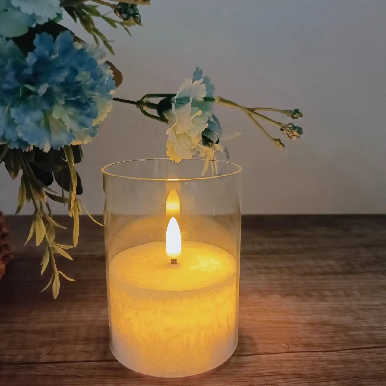 Wholesale Set of 3 Wedding Centerpieces Home Decoration Flickering 3D Real Flame White Paraffin Glass Pillar Led Candles