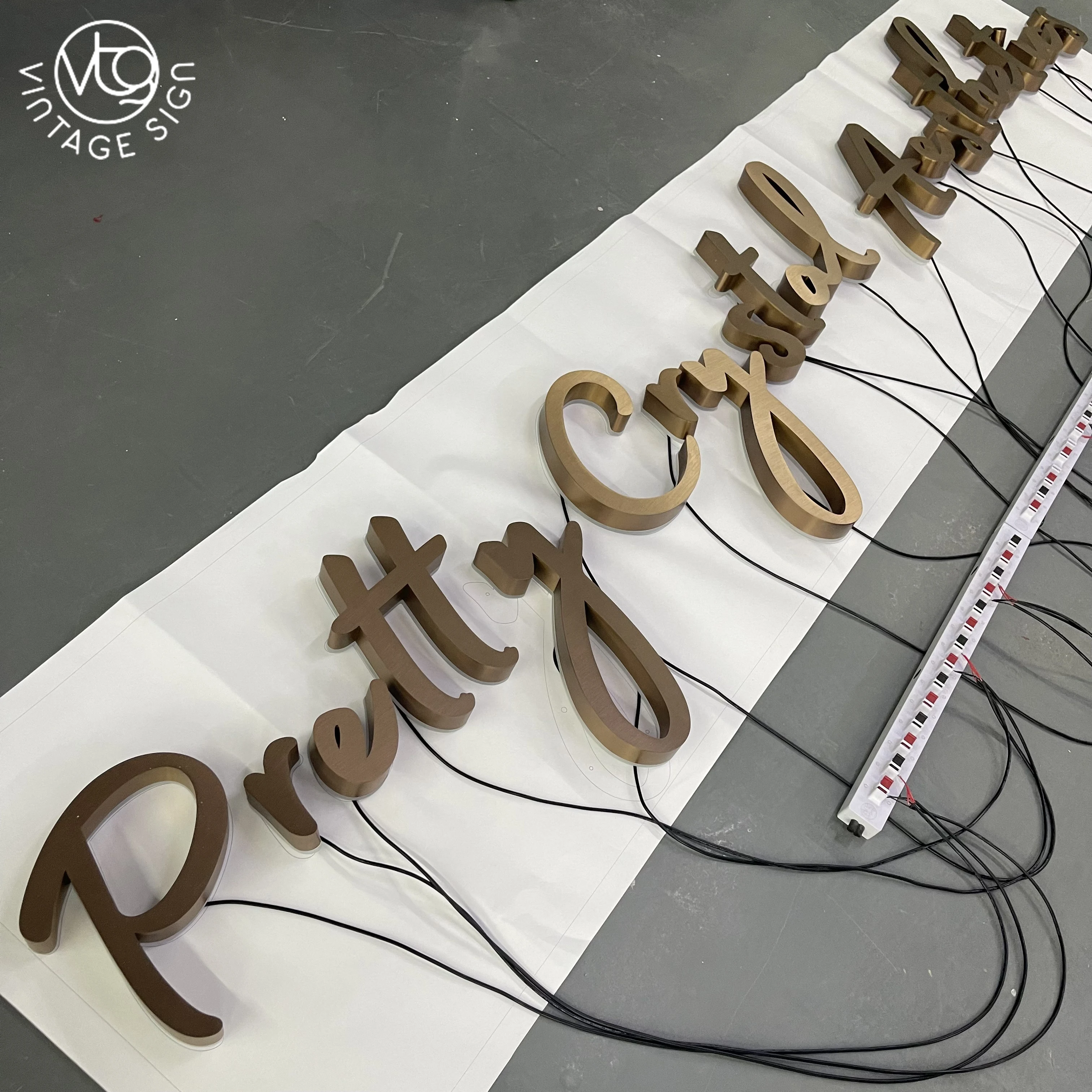 Shop Back Light Advertising Channel Acrylic Brightness Backlit Led Letter Sign With High Quality