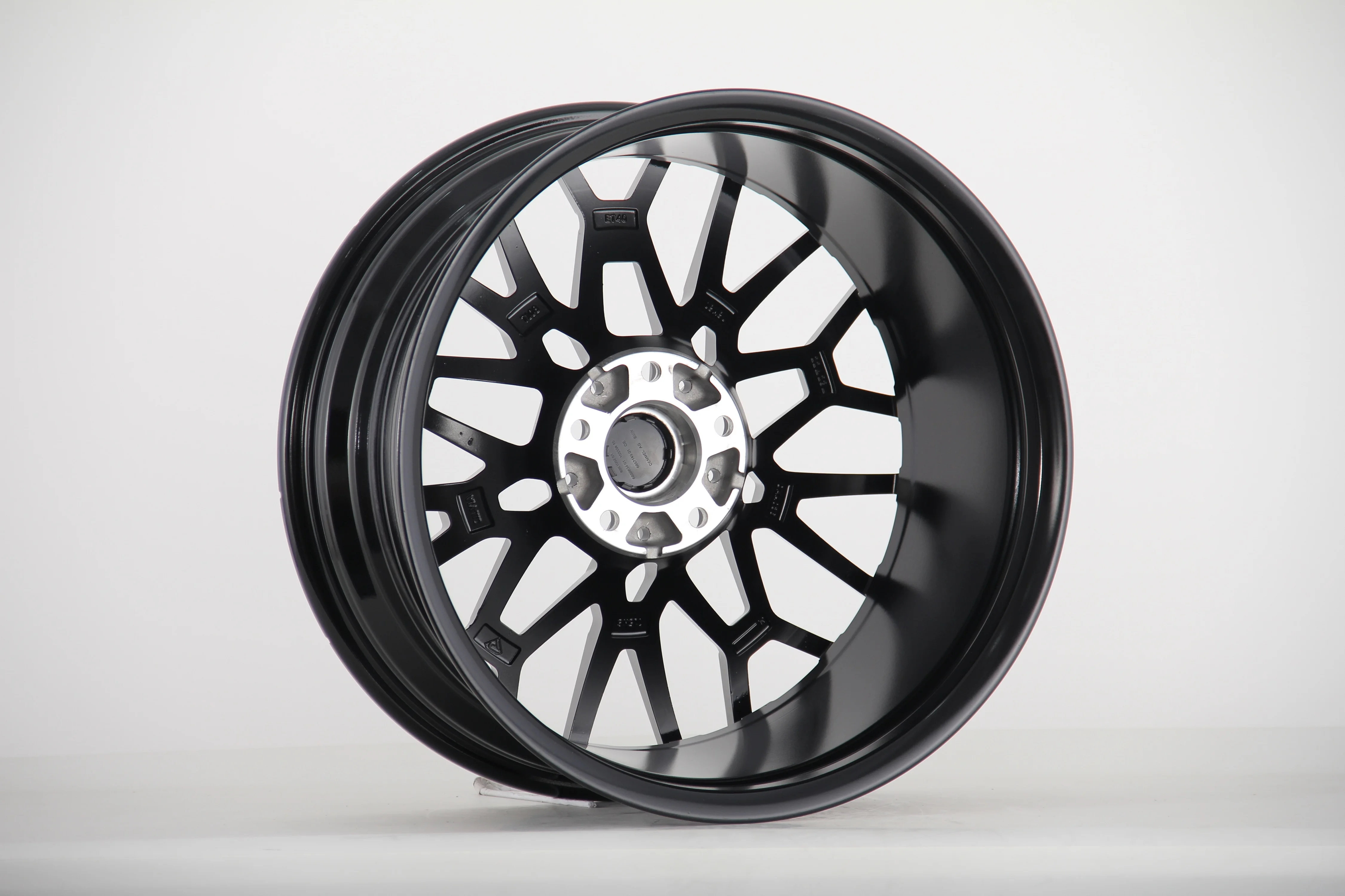 Model 7108 Black Passenger Car Wheel for BMW New M4 CSL