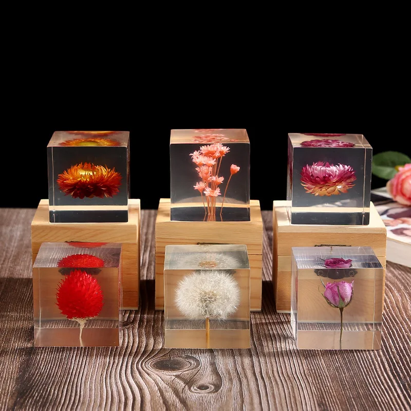 Resin Cube Daisy Crystal Ornaments Colorful Chrysanthemum Sunflower Amaranth Dandelion Resin Crystal Block