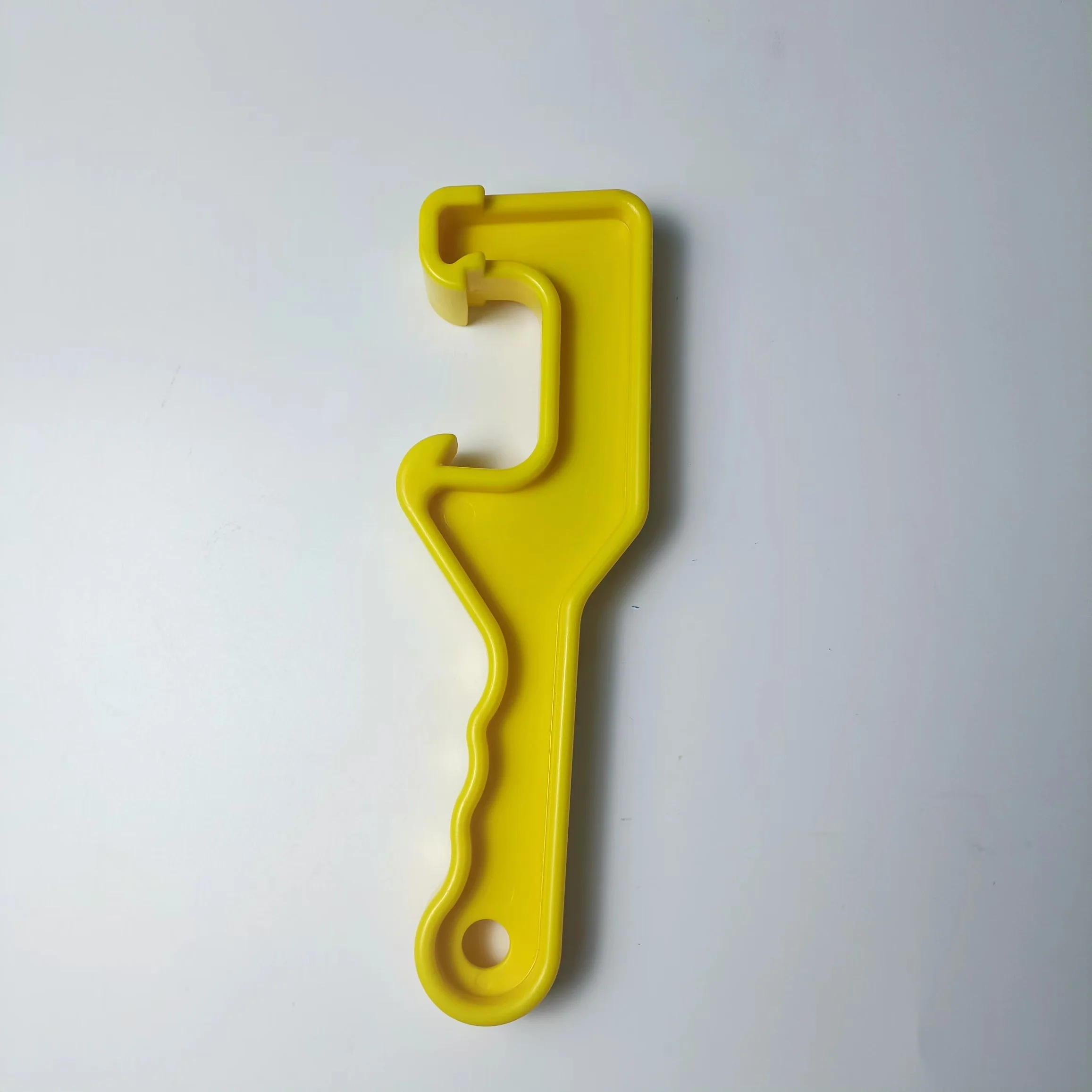 Yellow Color Good Quality ABS Plastic Buckle Opener for Opening Paint Bucket Paint Can Open