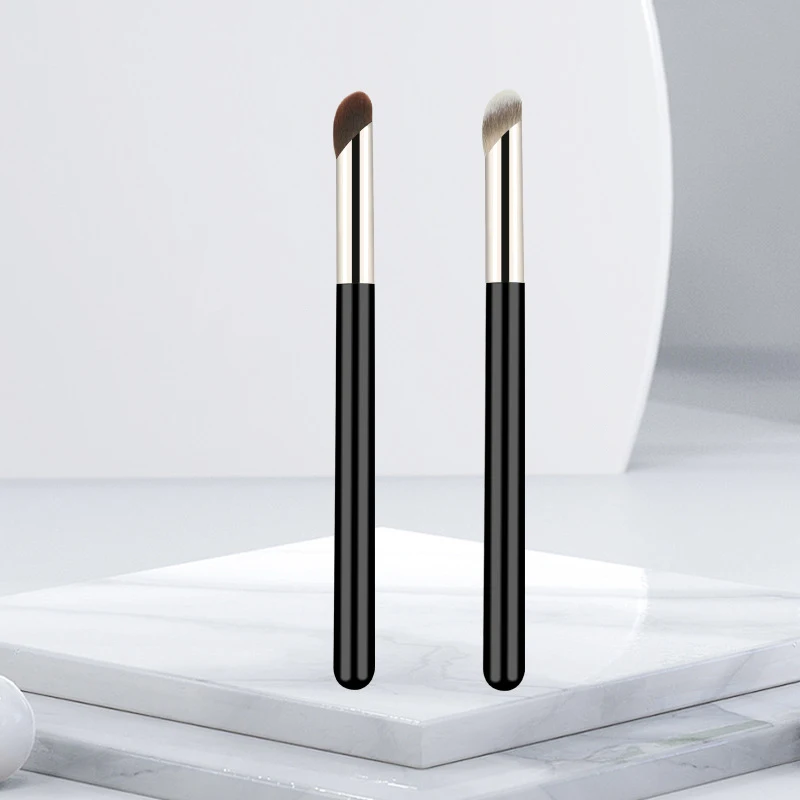Wholesale Private Label Professional Single Thumb Concealer Goat Hair Makeup Beauty Tool Brush