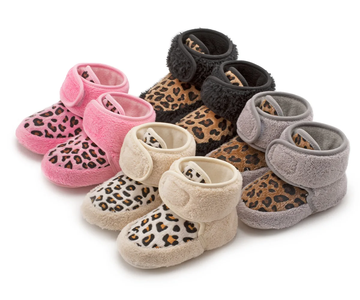 New Baby slipper newborn favors cartoon shearling knitted organic shorts baby booties