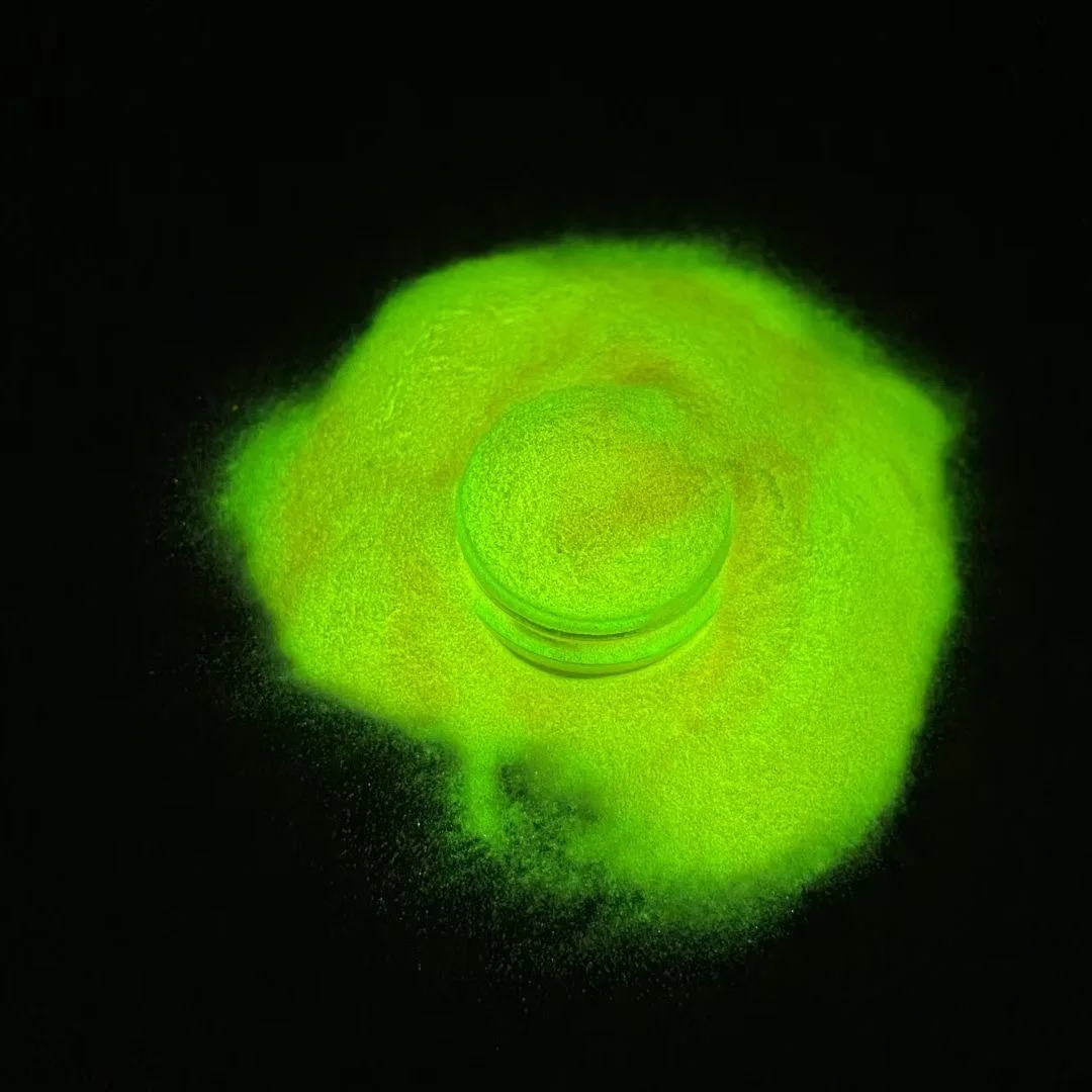 Manufacturers stock glow-in-the-dark nail polish nail printing glitter gold onion glitter powder