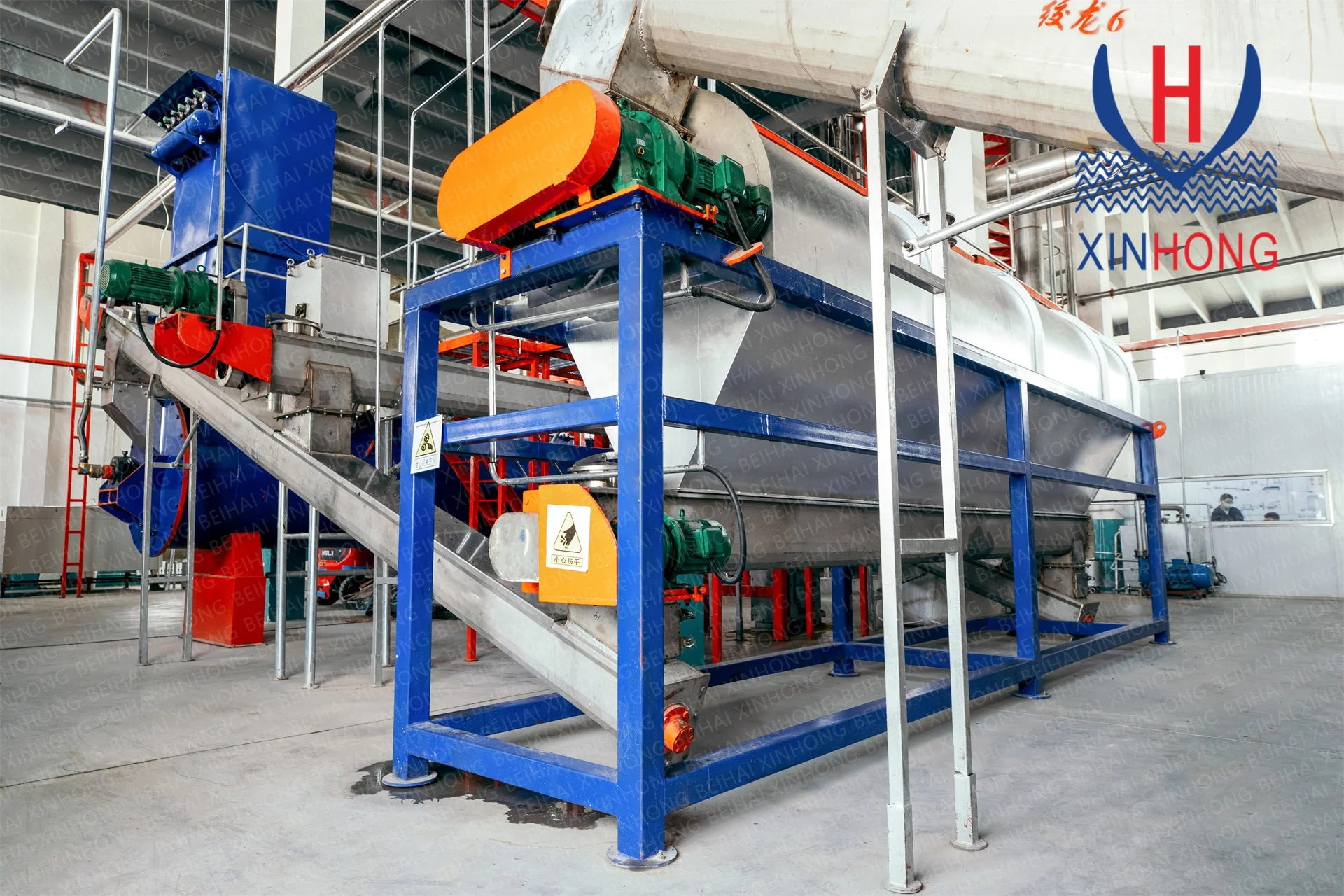 Fish meal production and oil extraction plant integrated system
