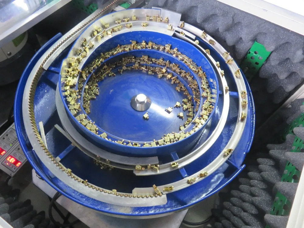 Automatic Spring Vibratory Feeder Bowl Parts Feeder Assembly Machine
