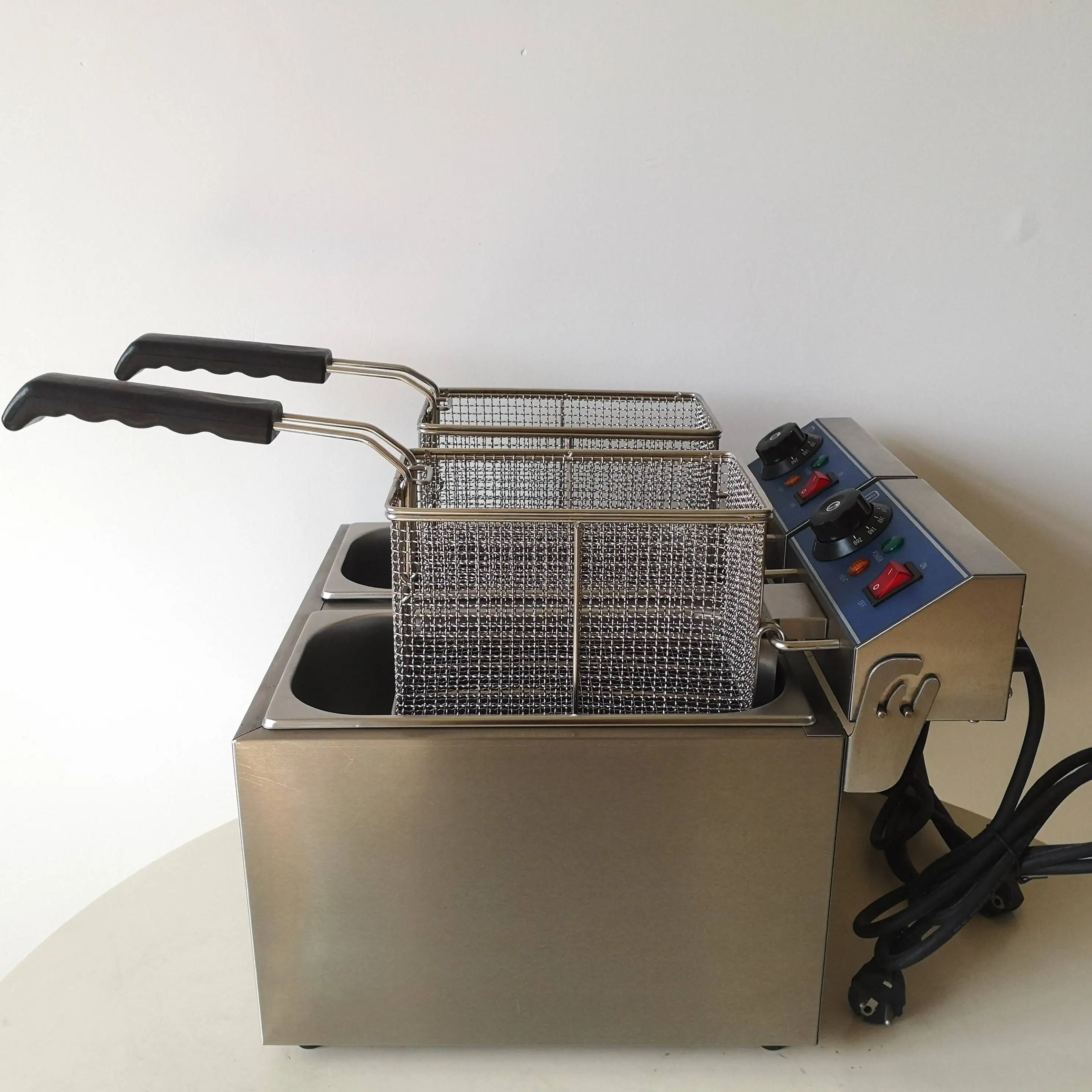 Commercial Potato Chips Fryer Frying Machine Electric Turkey Industrial Deep Fryer Electric For Chips Fish Chicken