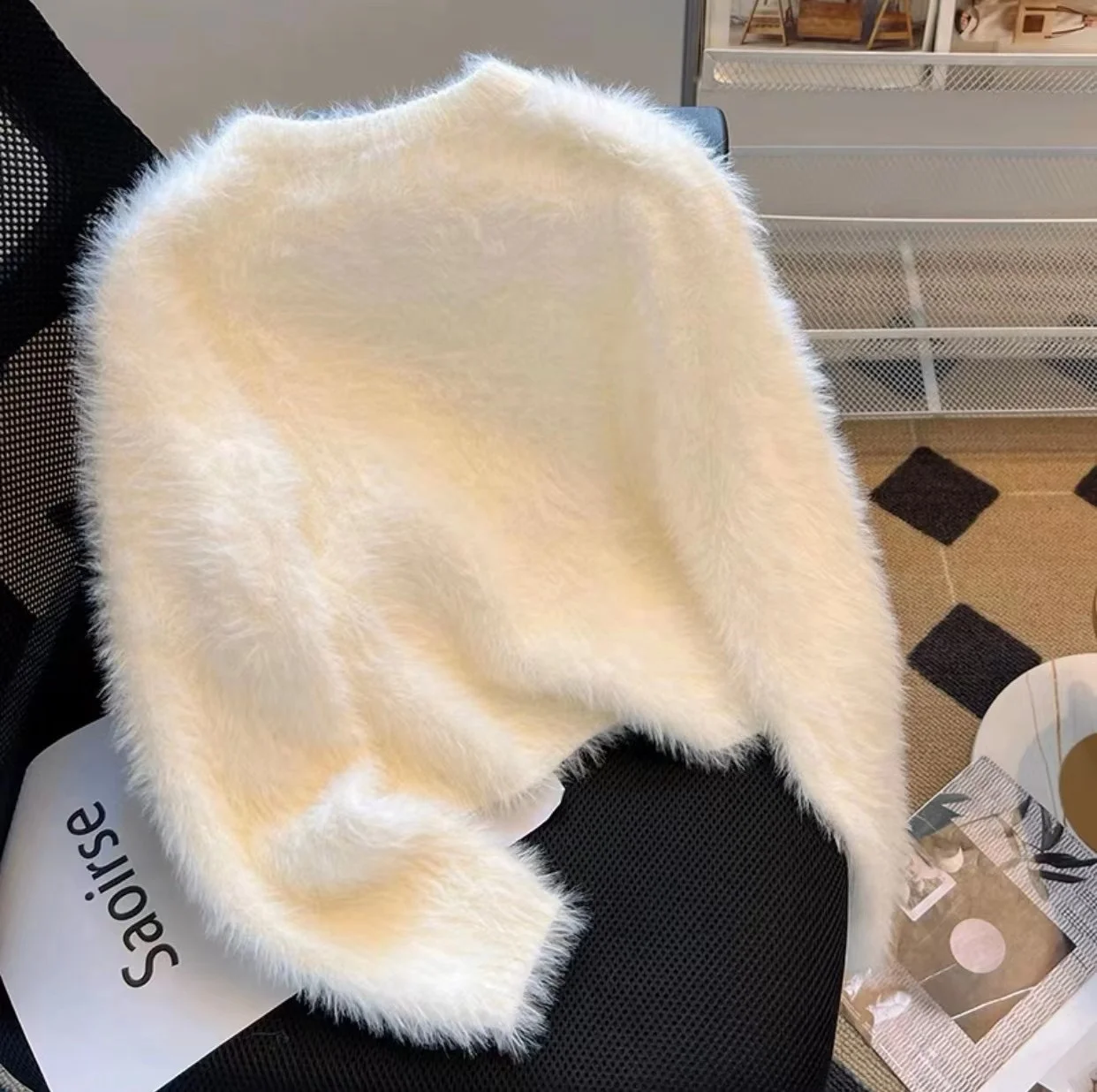 wholesale fancy Crochet yarn for knitting hat and scarf wool 6cm furry 100% nylon feather yarn mink hair yarn