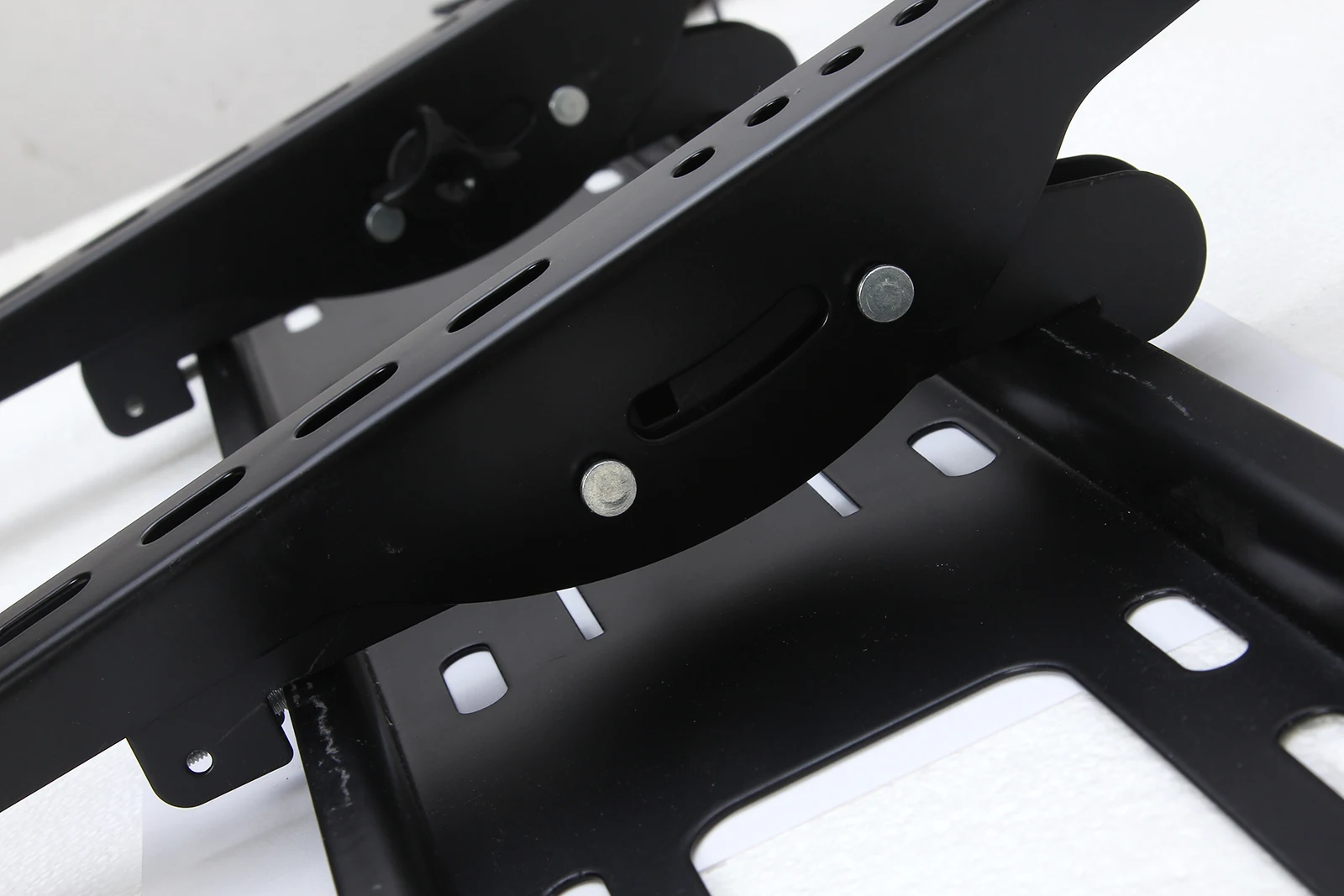 Popular Motorized TV Ceiling Mounts for 32 to 70 inch up to 50kg Ceiling TV Holder