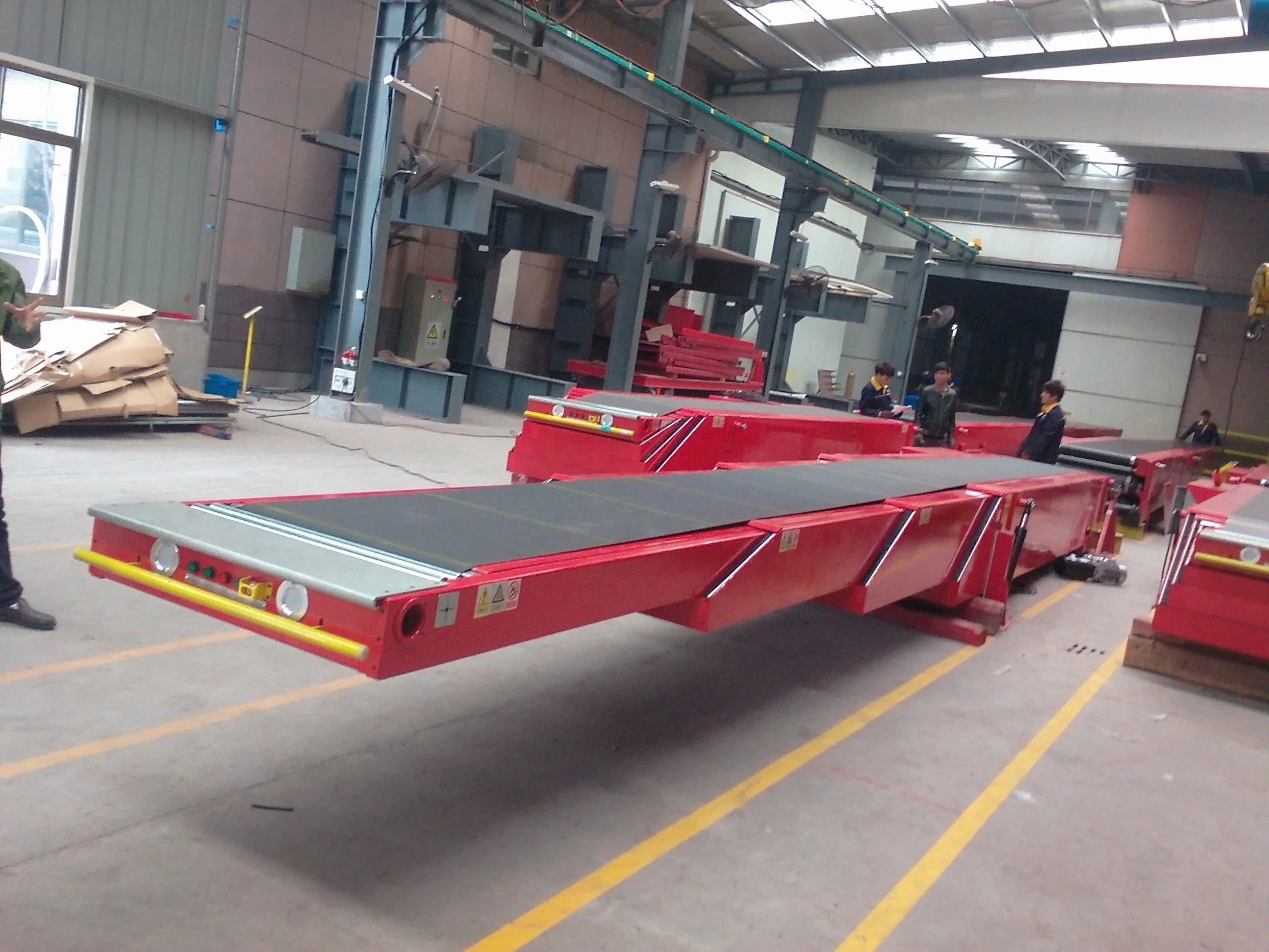 Telescopic belt conveyor truck unloading equipment/extendable conveyor line