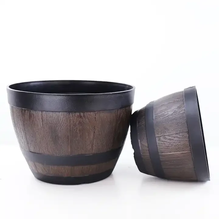Oak Brown PP Plastic Flower Pots Outdoor Garden Decorative Imitated Wooden Barrel Planter For Plant