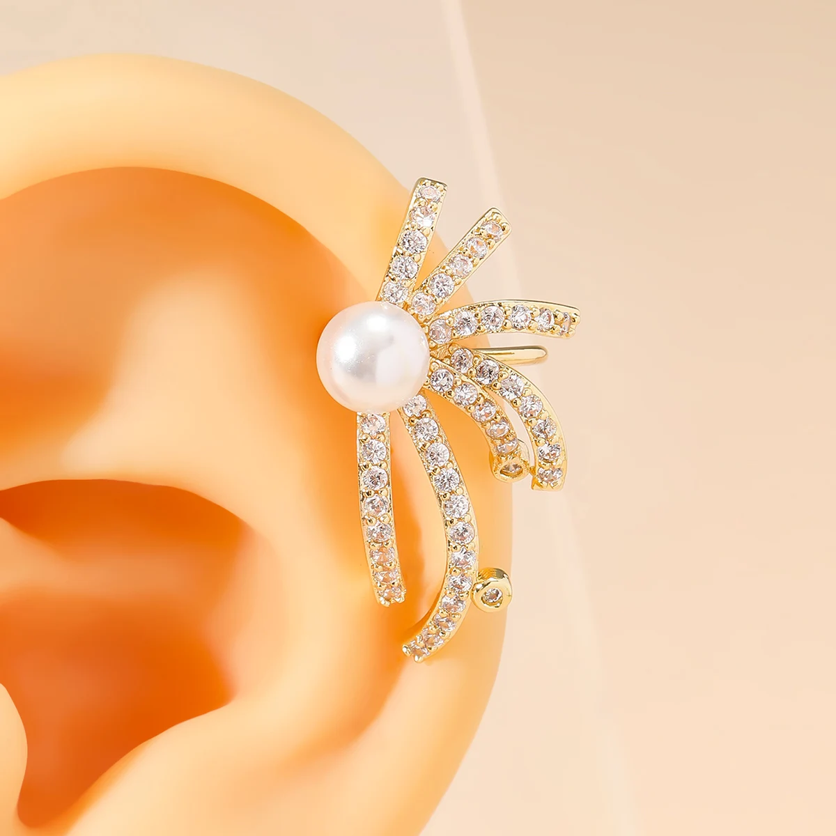 Fashions Ear Bone Cuff Earrings Pearl Jewelry Earrings Clip Silver Plated Cubic Zirconia Vintage for Men Women Brass Flower