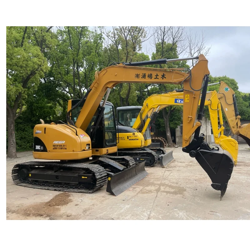 Japan 8 ton mini 90% new crawler digger free shipping good condition caterpillar second hand high quality used excavator cat 308