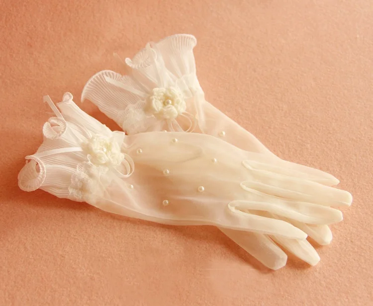 
Wholesale Supply Of Bridal Wedding Dress Gloves Pearl Lace Transparent Short Gloves 