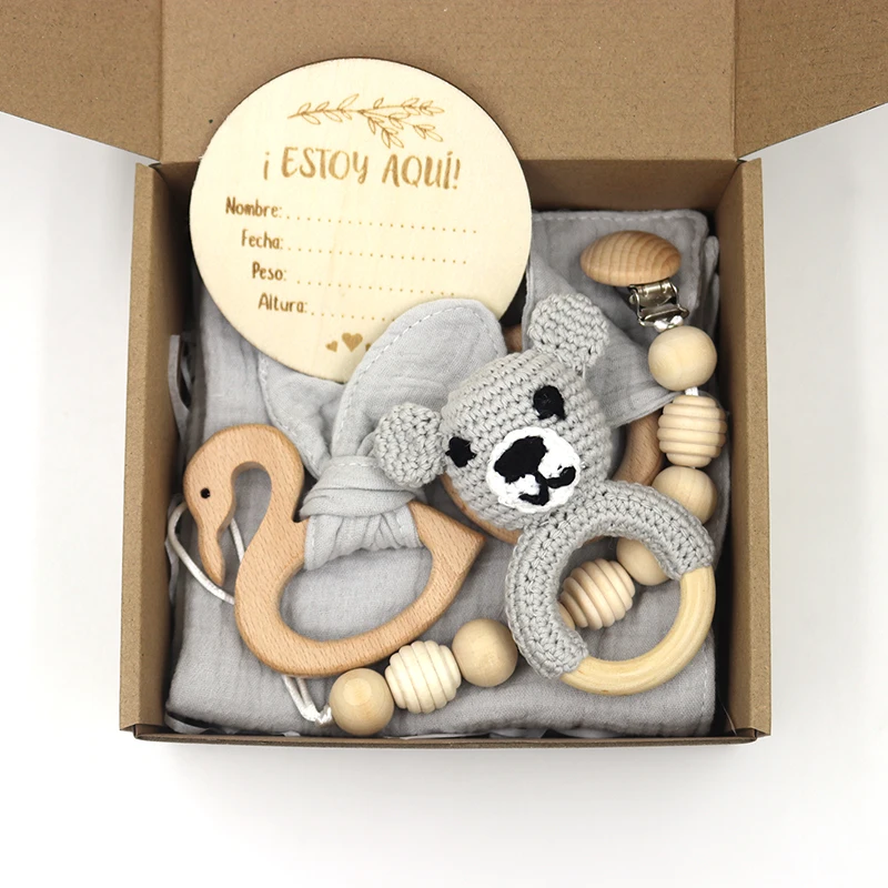 New Design baby wooden ring Comforter newborn baby  teething  toy milestone rattle Baby Wooden Teether Ringt