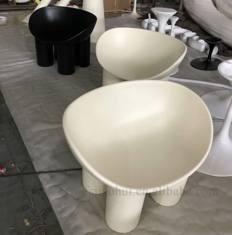 
Vintage design furniture Fiberglass Faye Toogood Roly Poly short lounge Chair 