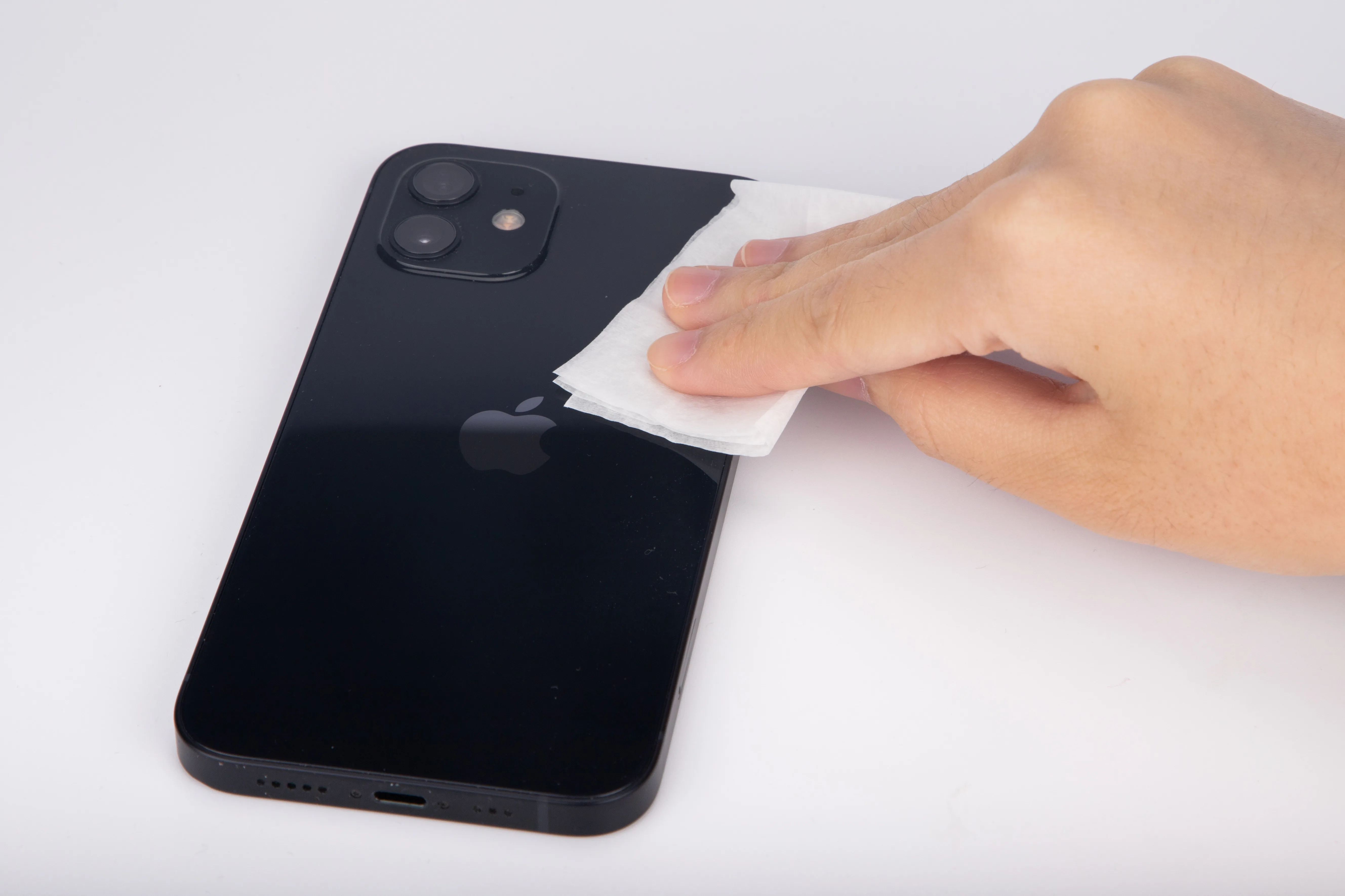 Монолитные удобные салфетки для протирания линз