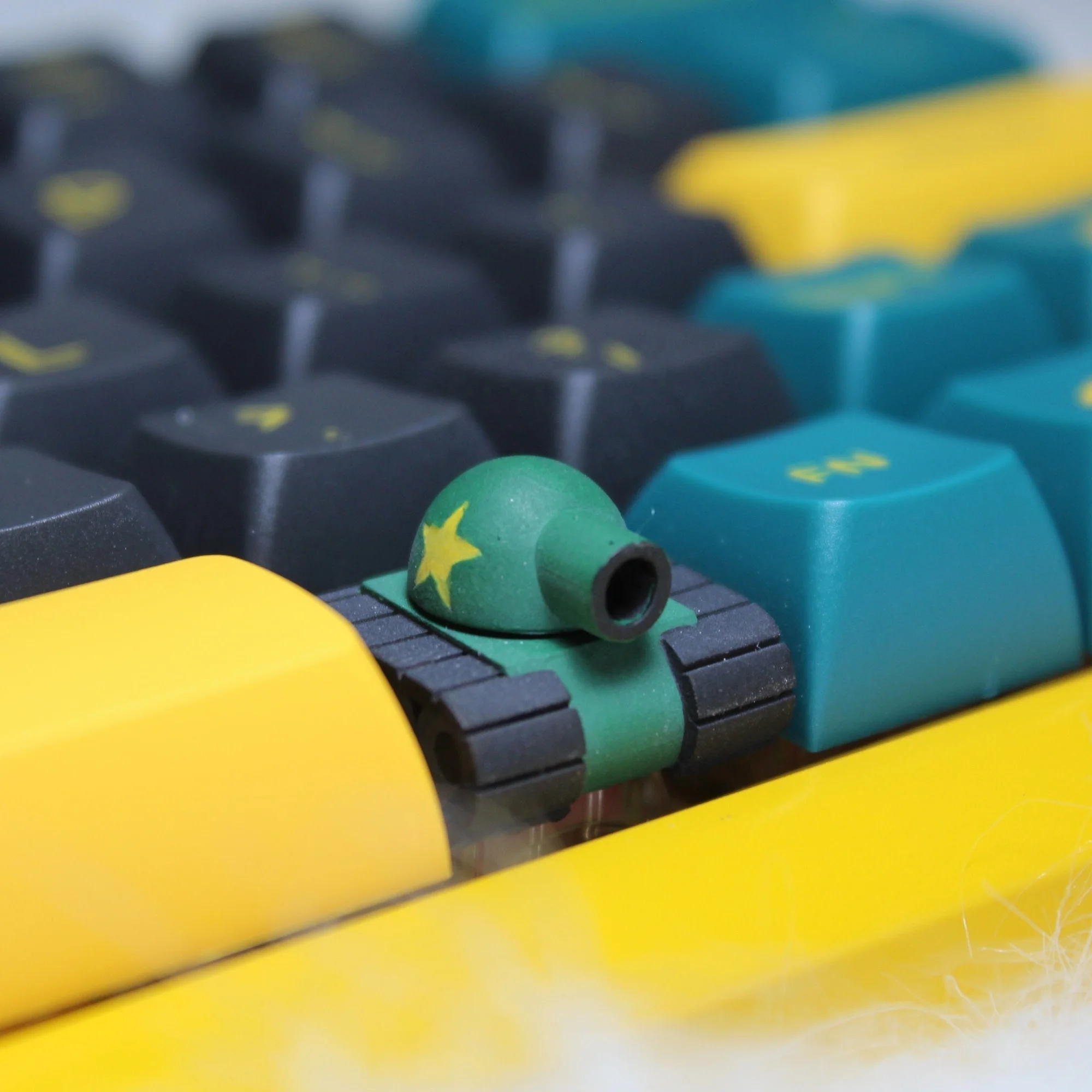 Handmade 3D print Resin Artisan Tank Design Army figure Keycap for mechanical keyboard