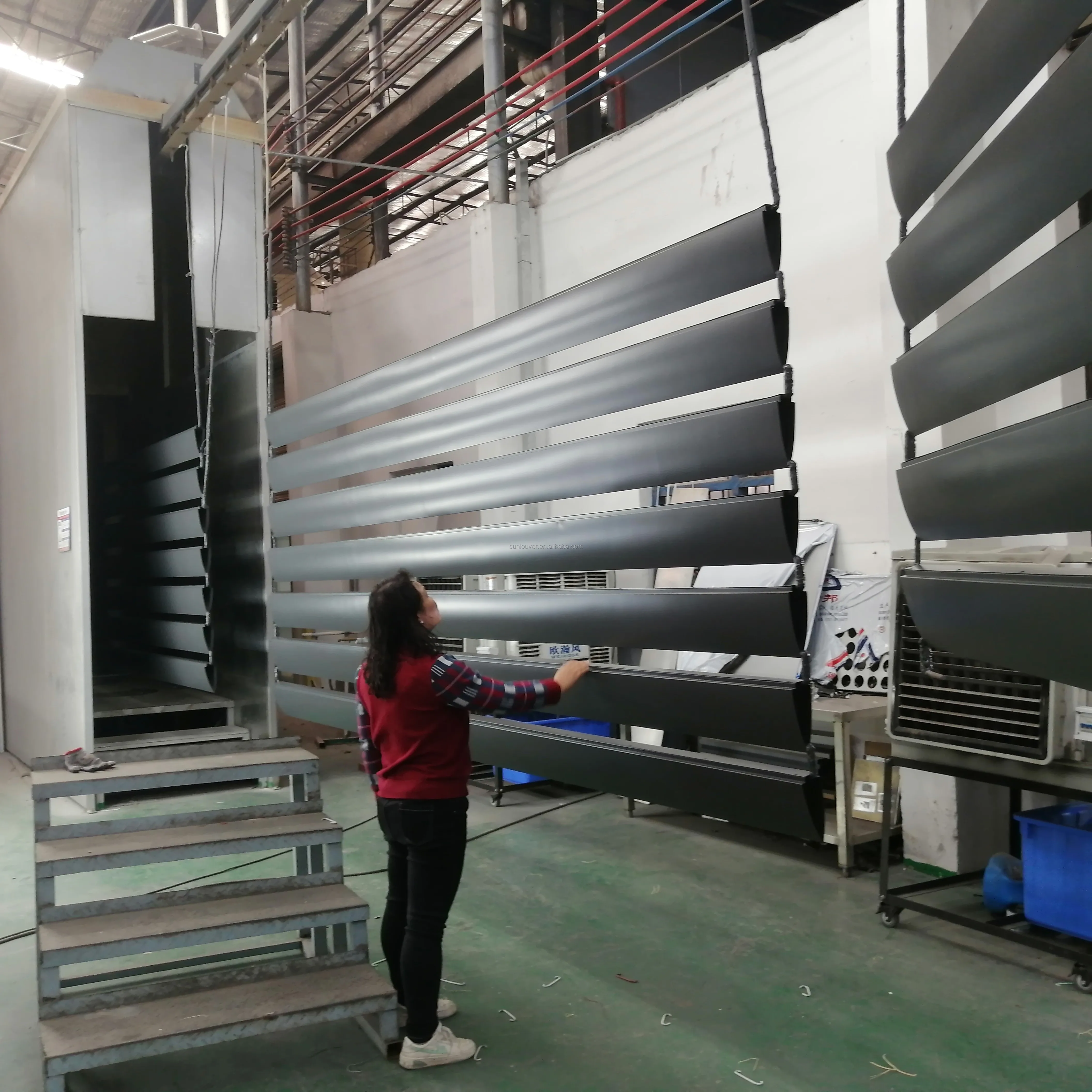 Aluminum Alloy Aerobrise  Louver  Vertical installed Facade Cladding for decoration