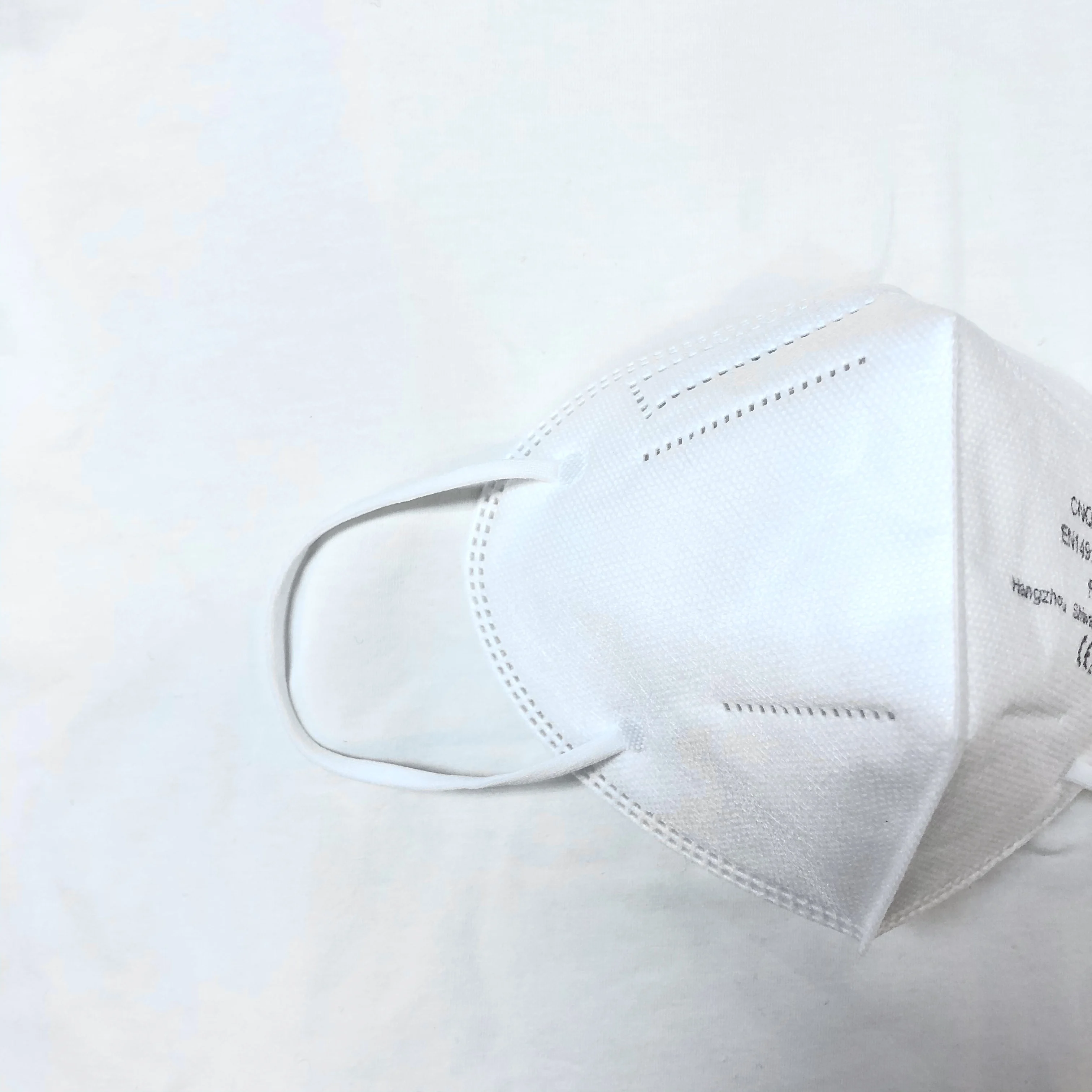 
Chinese manufacturer direct sale Ffp2 face mask 5-layer disposable non-woven fabric protective adult CE certified mask 