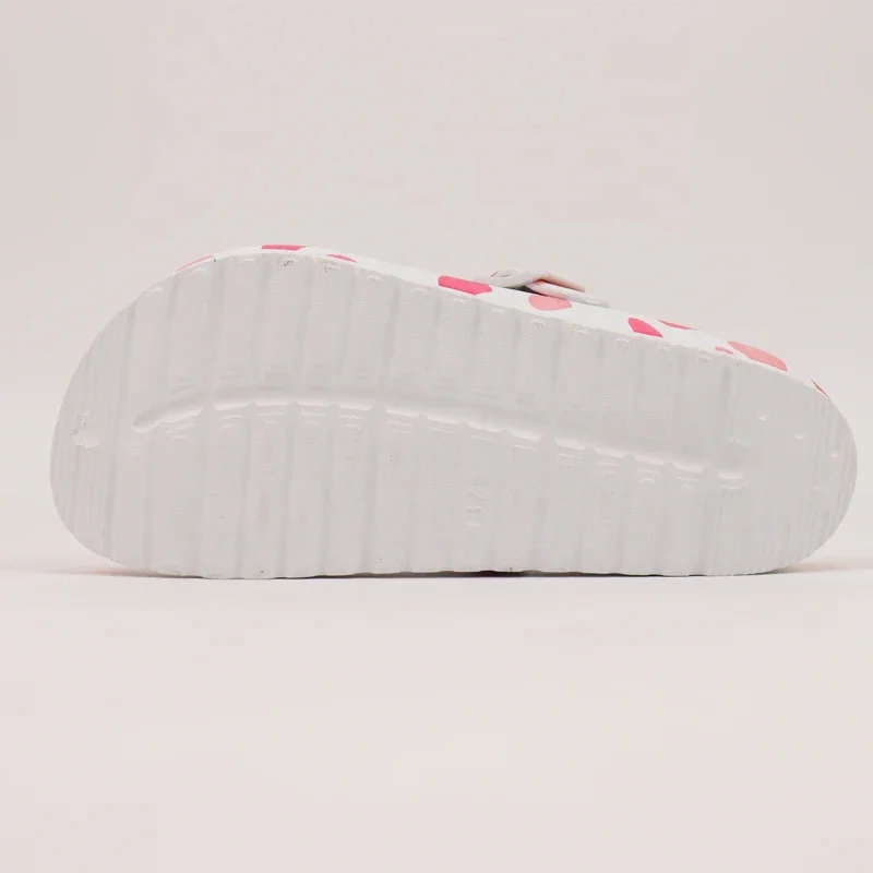 2024 Ladies Summer Medical Clogs High Quality Waterproof Nurse Shoes with Prints Custom Anti-Slippery Slippers