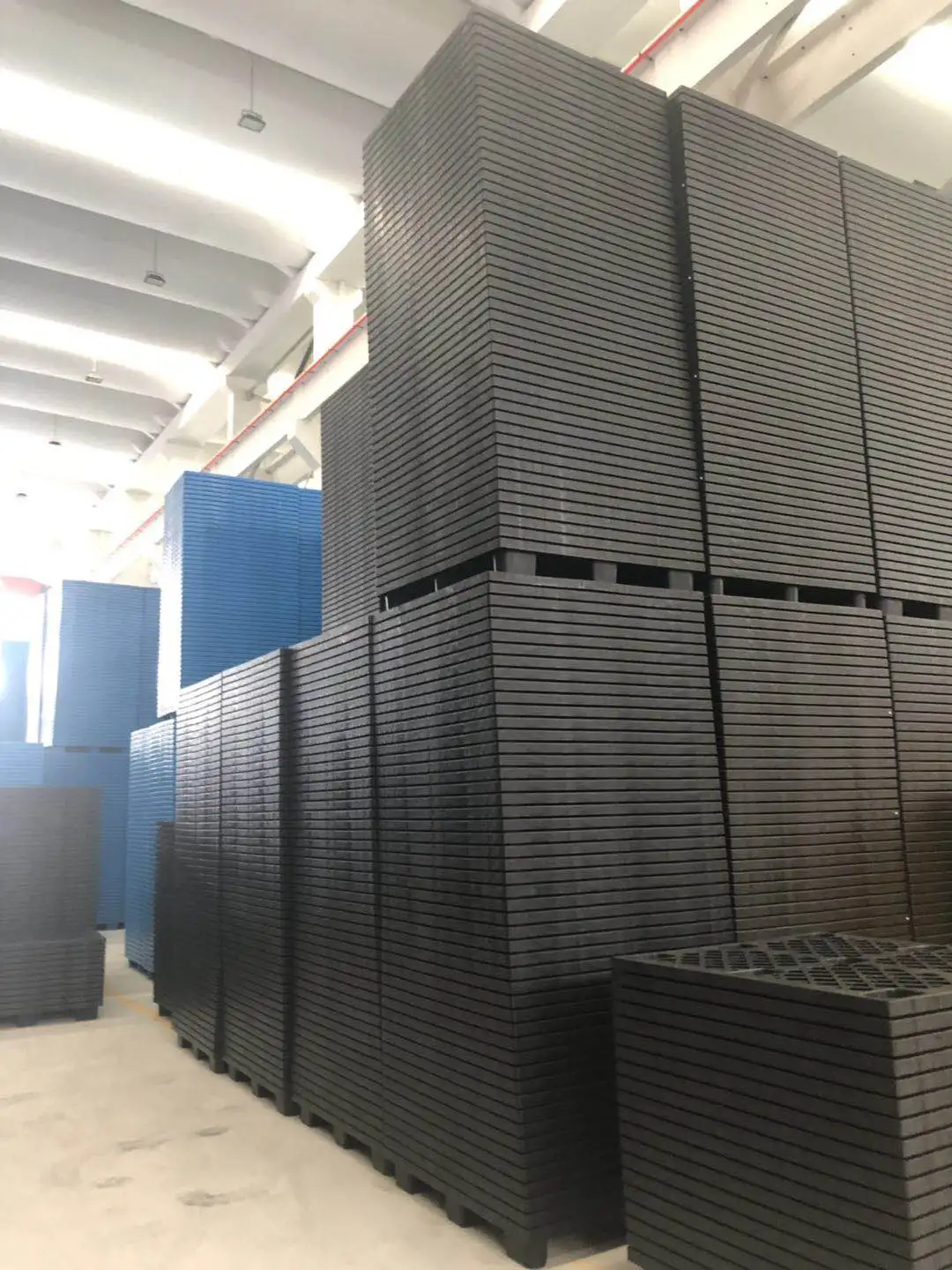 Односторонний пластиковый поддон 1200*1000*140