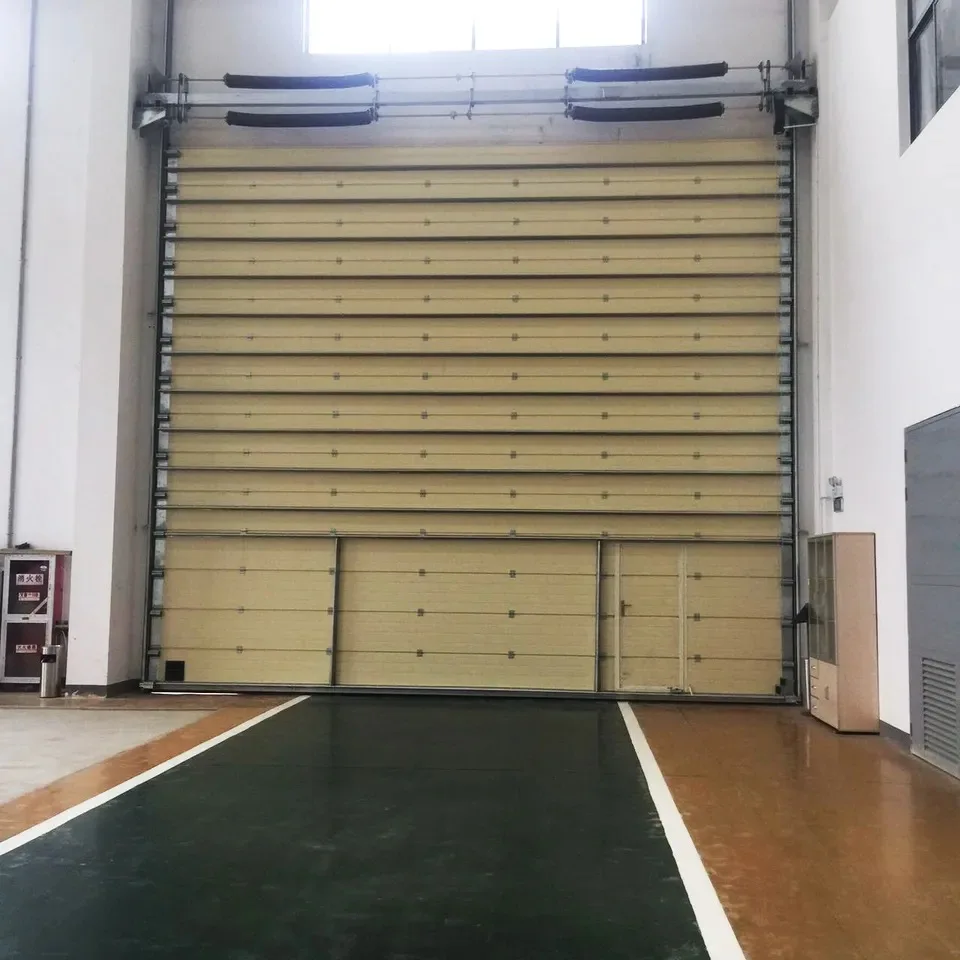 Factory Direct High Quality Industrial Vertical Overhead Sectional Warehouse Windproof Workshop Industrial Door Sectional Door