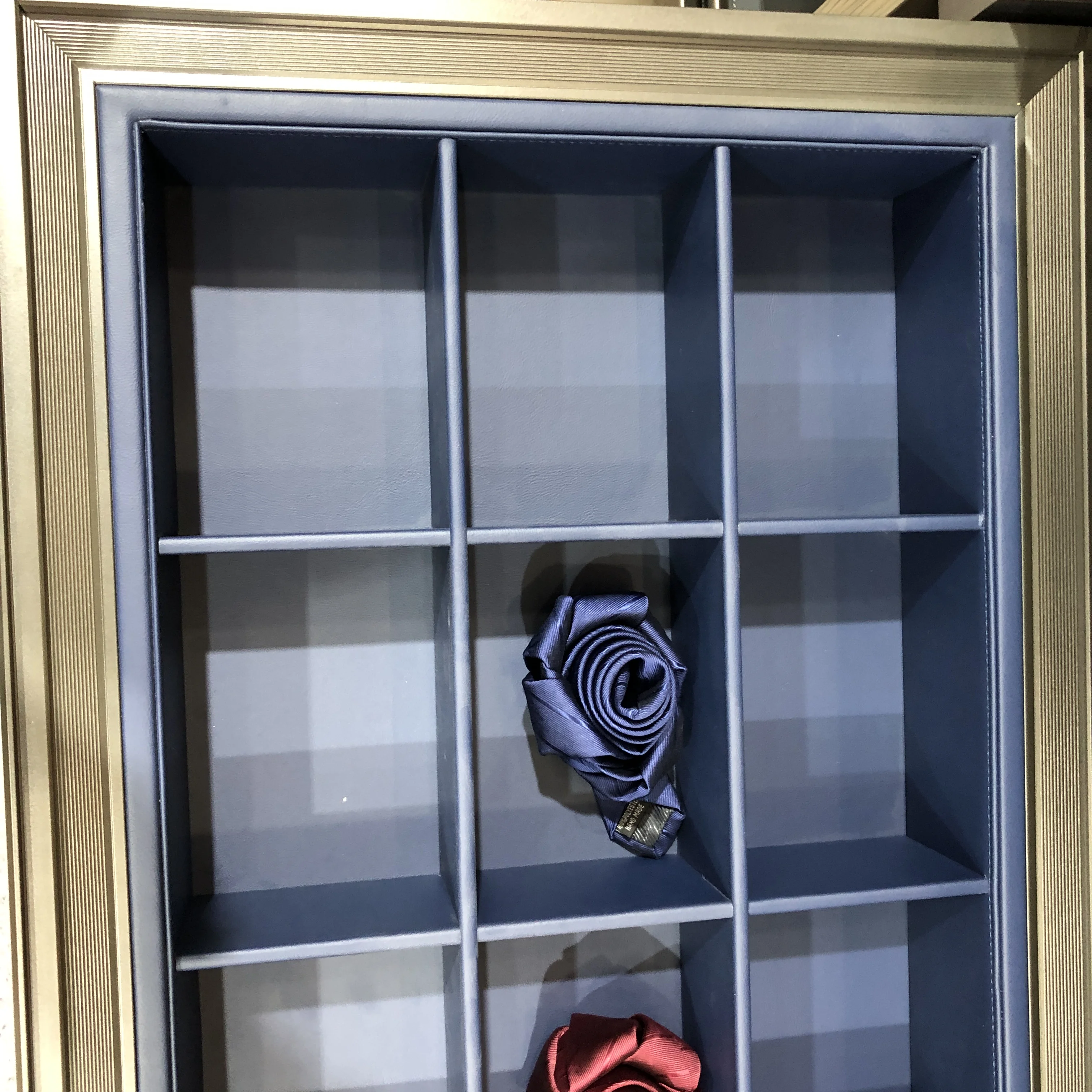 China Factory Pull Out Soft Close Leather Jewelry Box Wardrobe/Closet Organiser For House Storage Jewelry