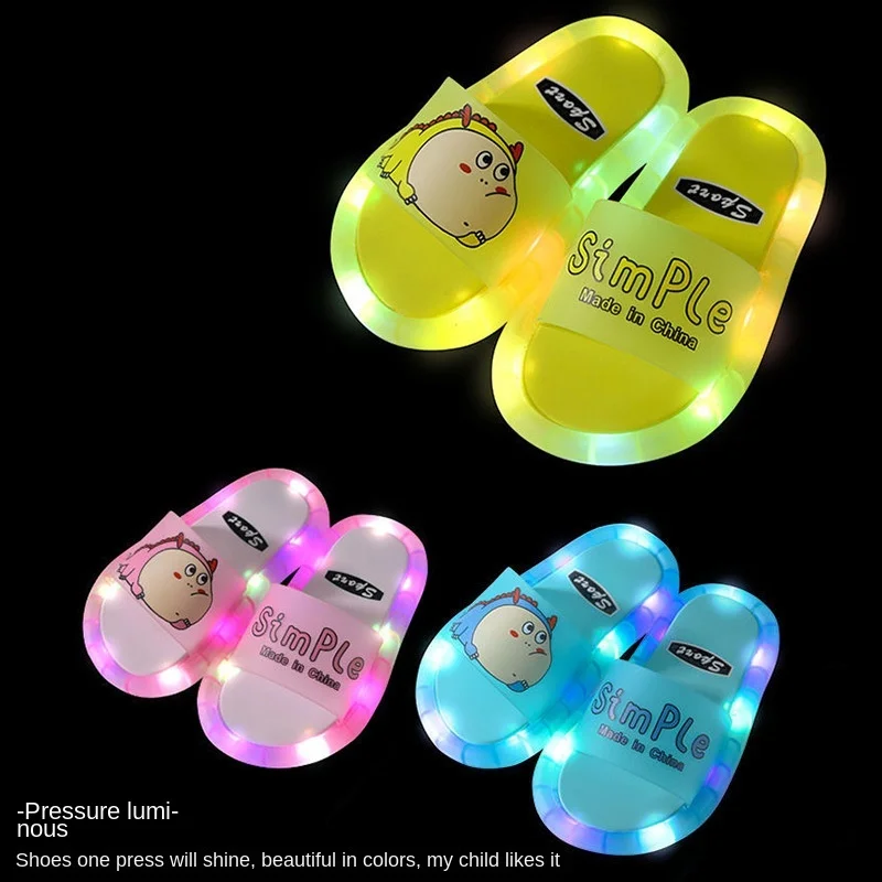 Latest Summer Kids Slides Cool Boys and Girls LED Lights Slippers Smile Face Open Toe Design PVC Children Sandals