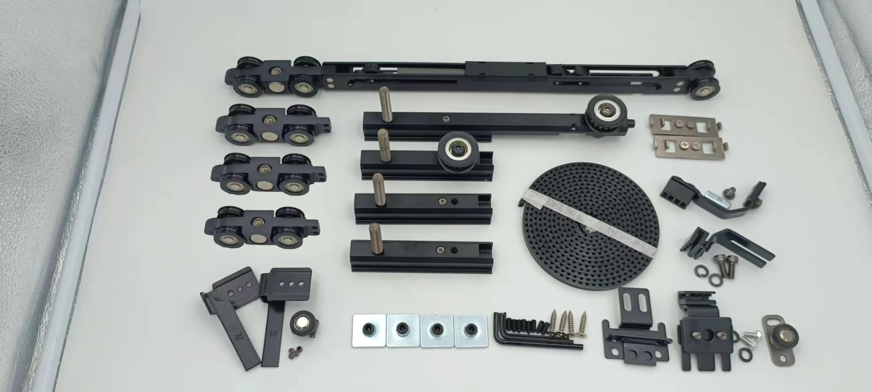 soft closing sliding door rollers for 2 doors for soft close telescopic sliding door system