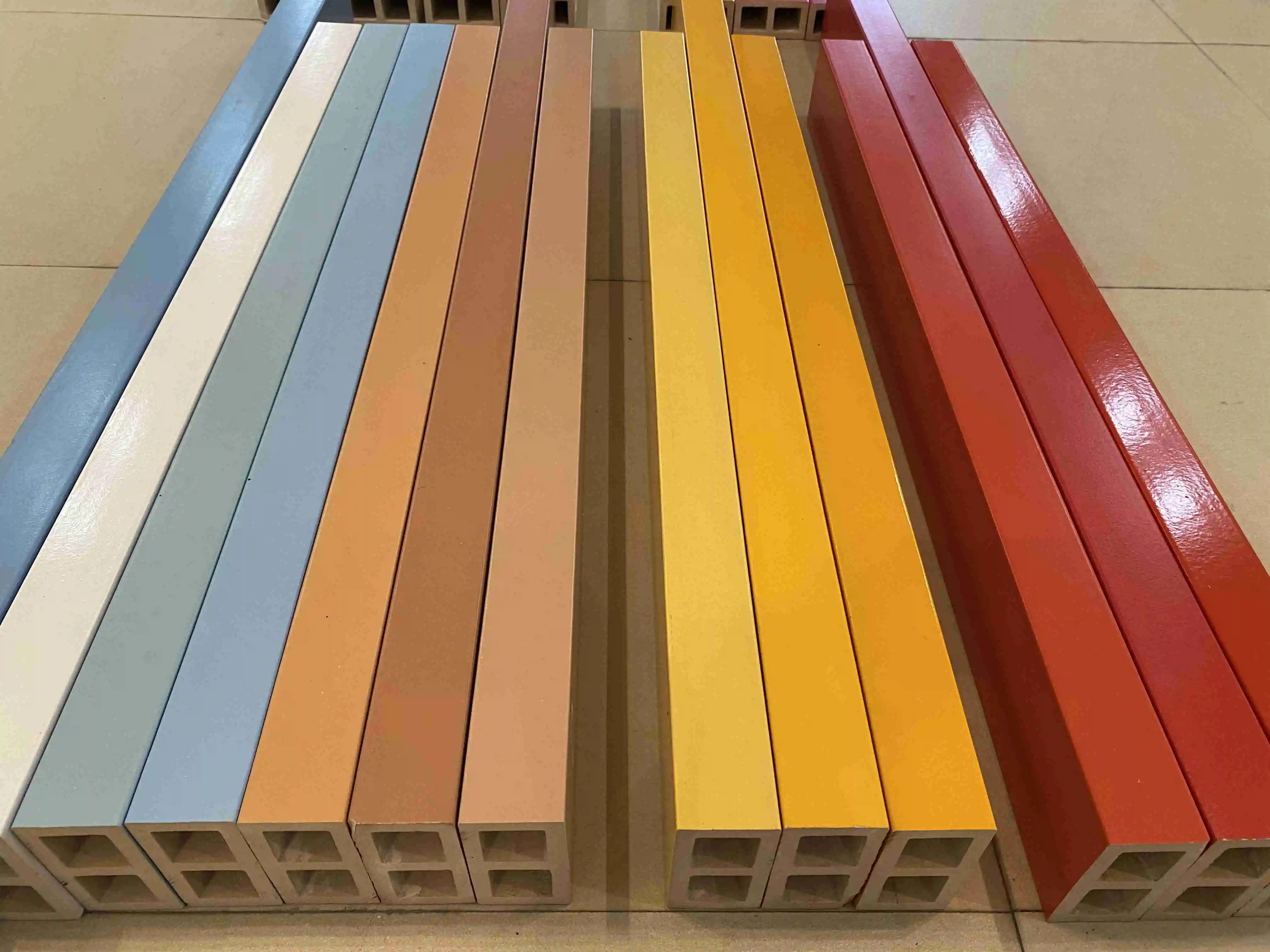 2021 New Technology Professional Manufacturing Hot Modern Ceramic Premium Glazed Pottery Plate