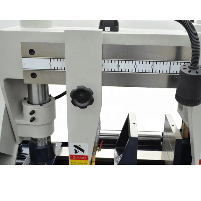 GH-4235 Double column Metal Cutting Band Sawing machine