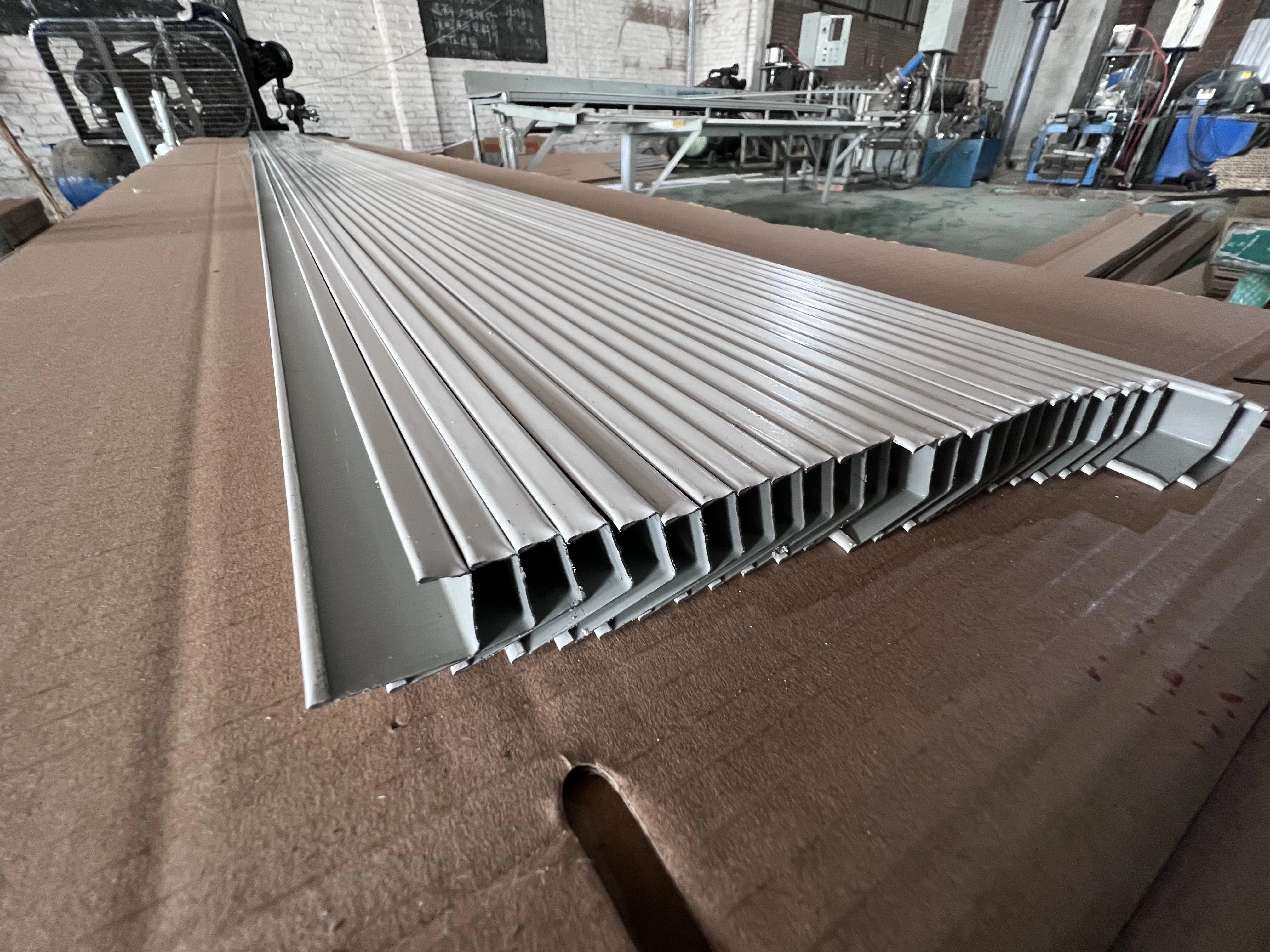 painted steel wall angle ceiling angles for inside wall bead corner