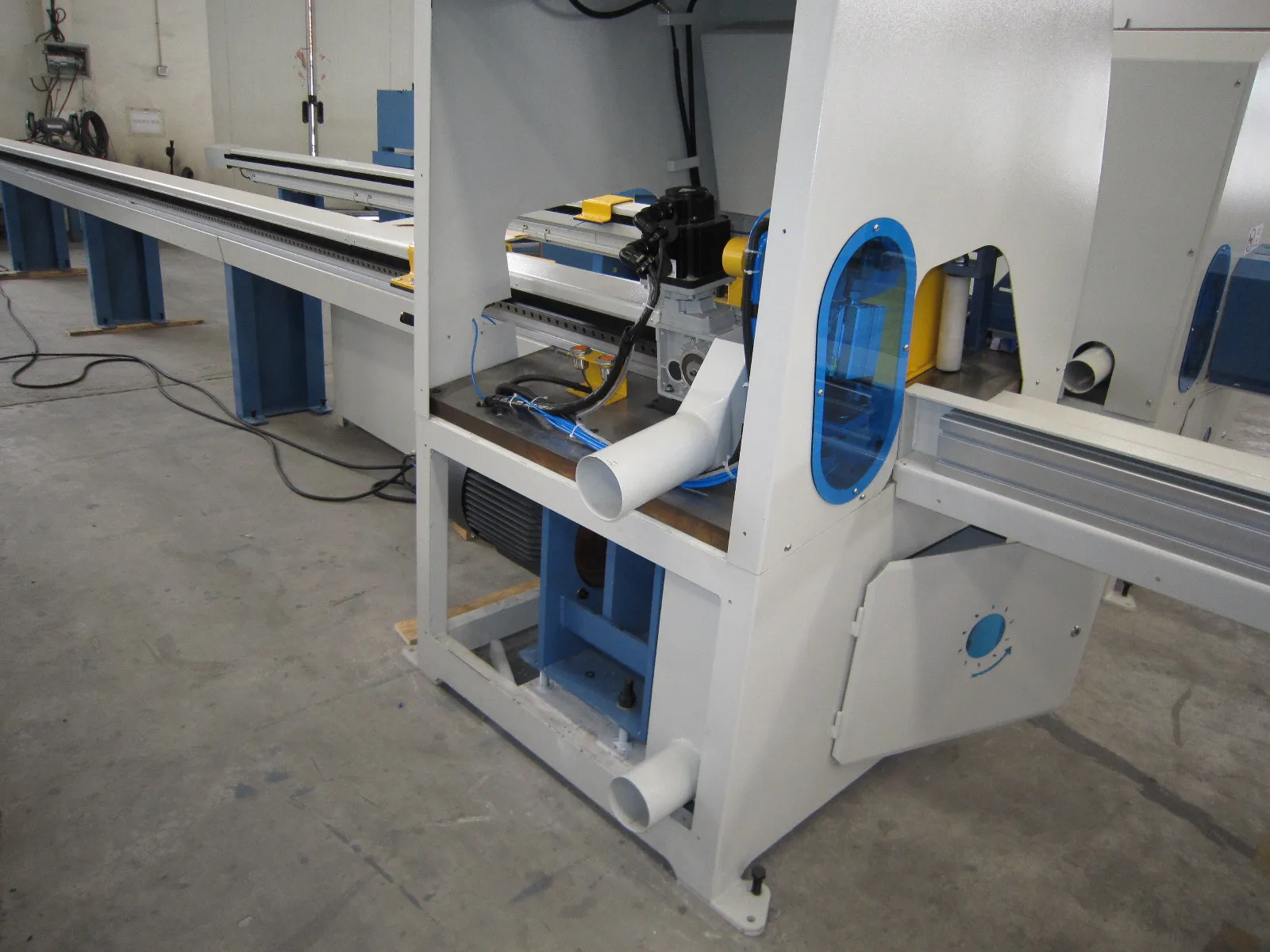 Heavy duty PLC automatic wood pallet board circular saw sawmill cross cut off saw production line