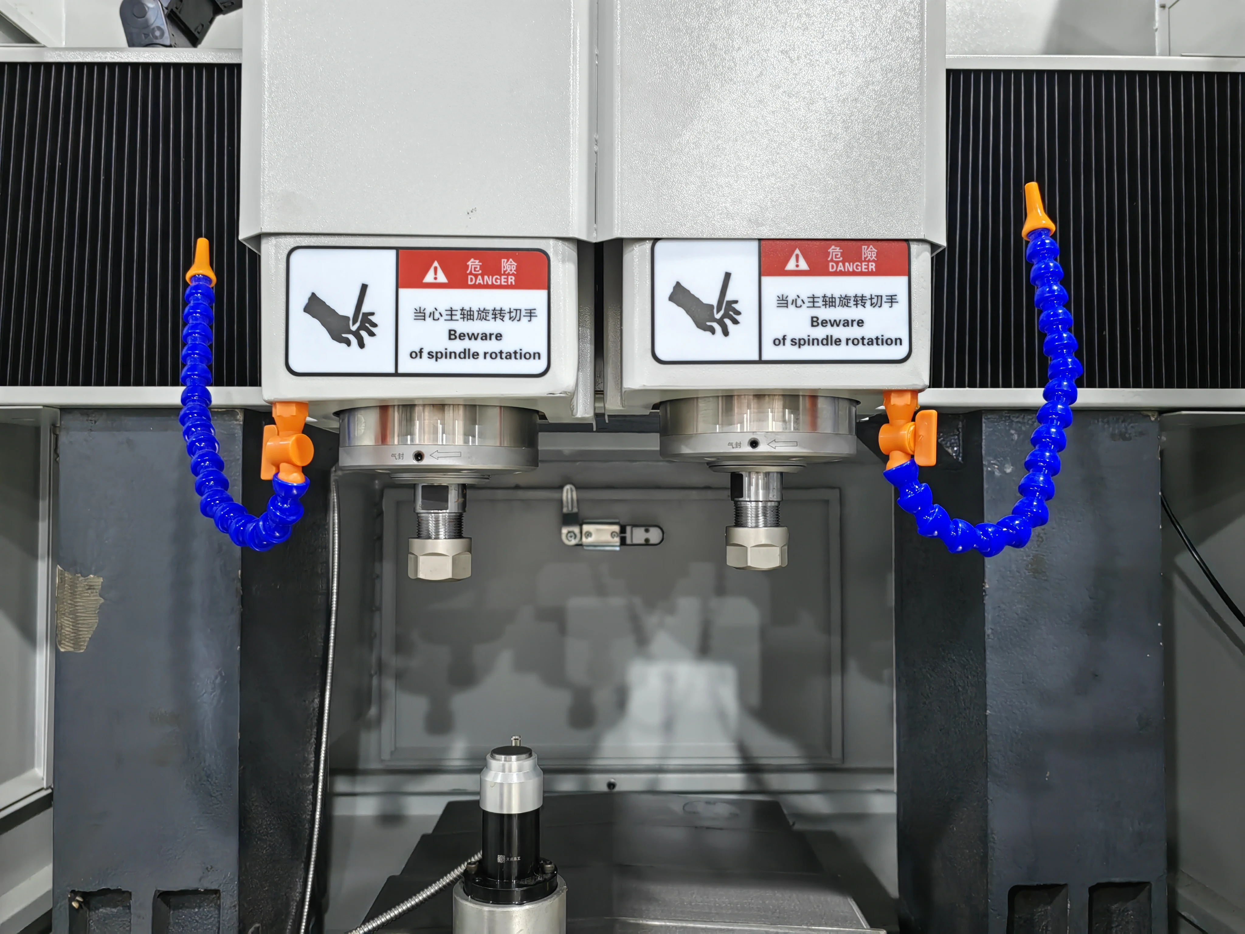 Ry-540 double head bracelet ring handicraft making automatic knife changing metal CNC carving machine