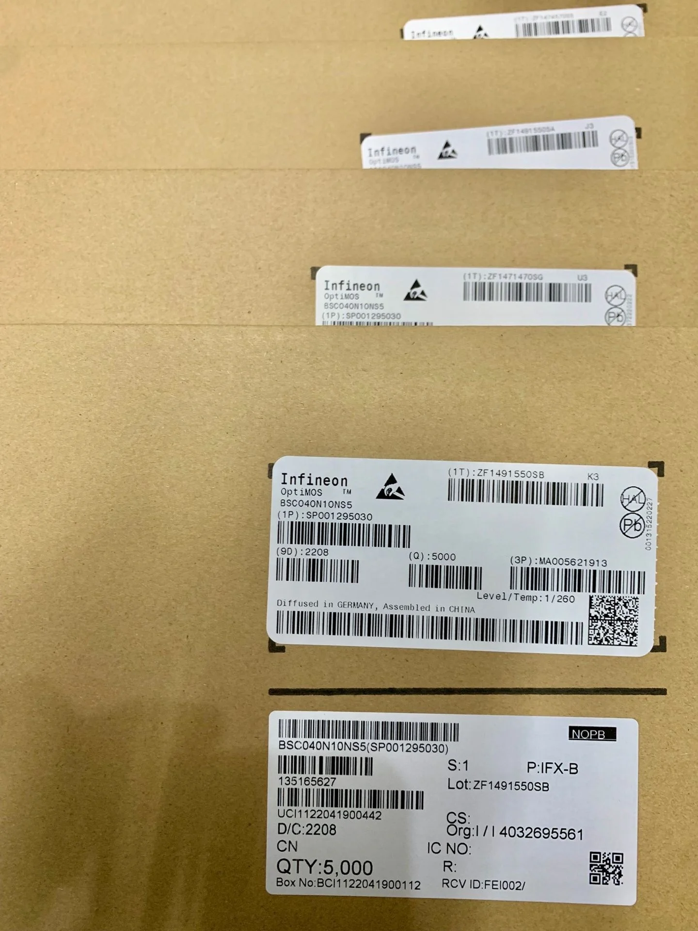 New original MOSFET IRFR220NTRPBF N CHANNEL 200V 0.6 Ohm 5A