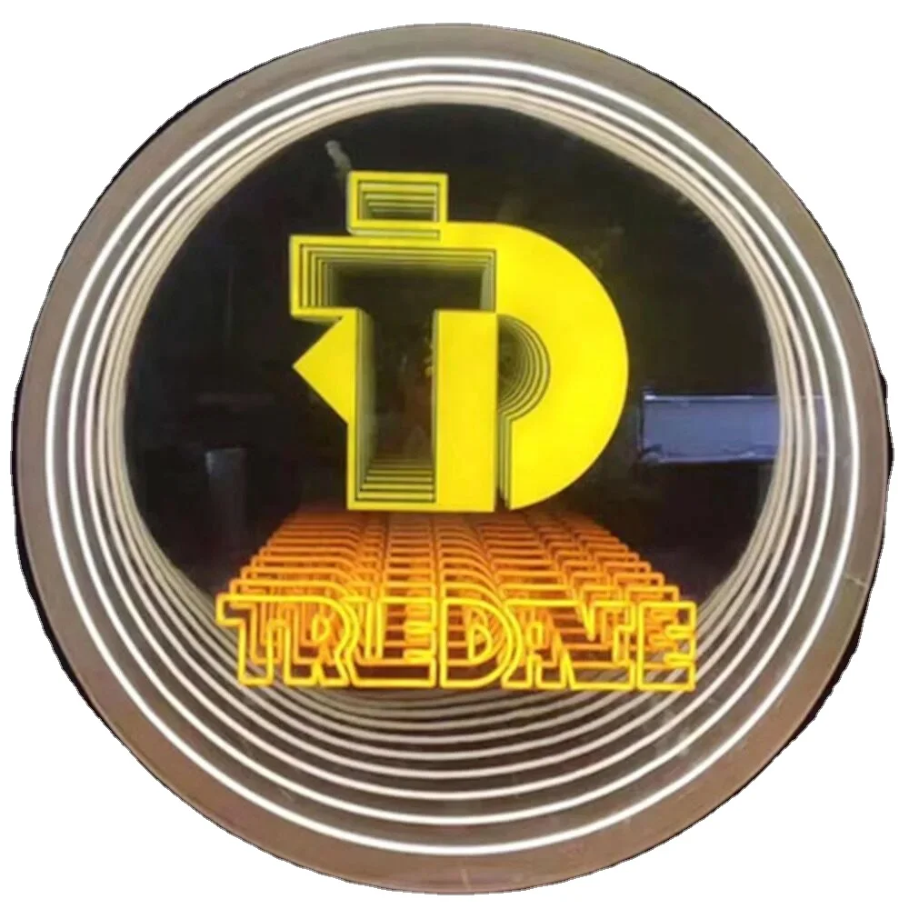 Fashion Star Astronaut Custom Infinity Mirror for Wall Decor,Business Firm Presentation,LED Framed Lighting,Shop Signboard