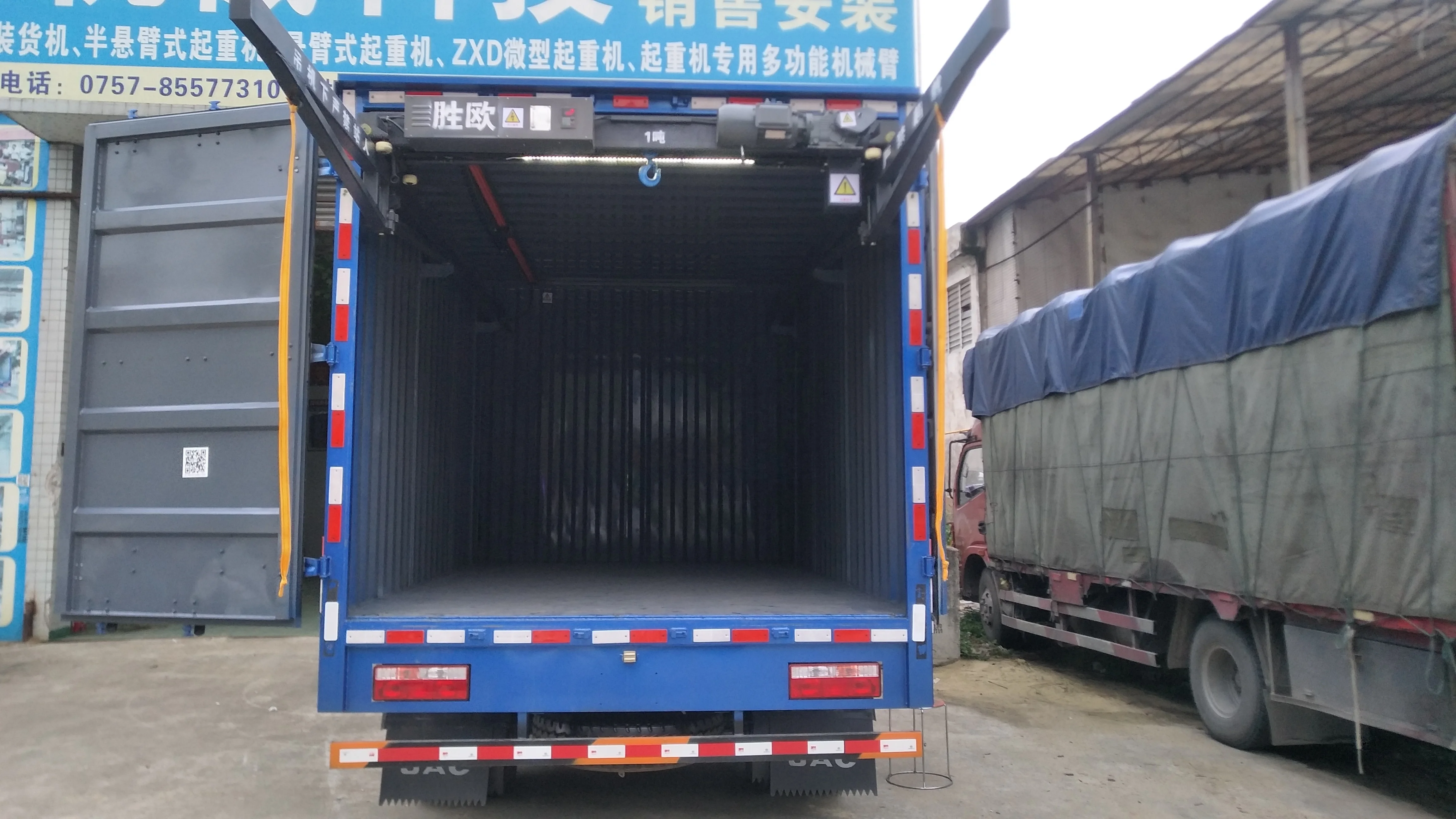 Подставка для микропогрузчика крана с индивидуальным дизайном