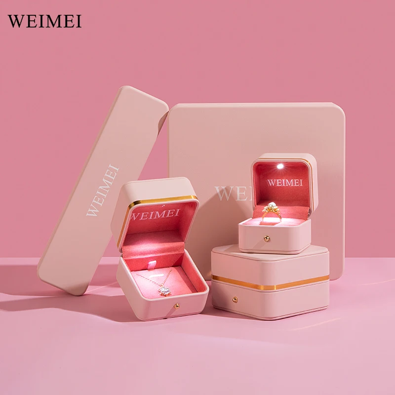 WEIMEI Luxury Pink Boxes Jewelry Ring Necklace Custom LED Pu Leather Packing Jewelry Set Box with Logo Engagement