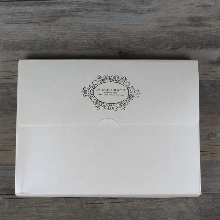 Wholesale Elegant Gold Foil Handmade Ivory Silk Wedding Invitation Folio and fabric hardcover invitation cards with buckle