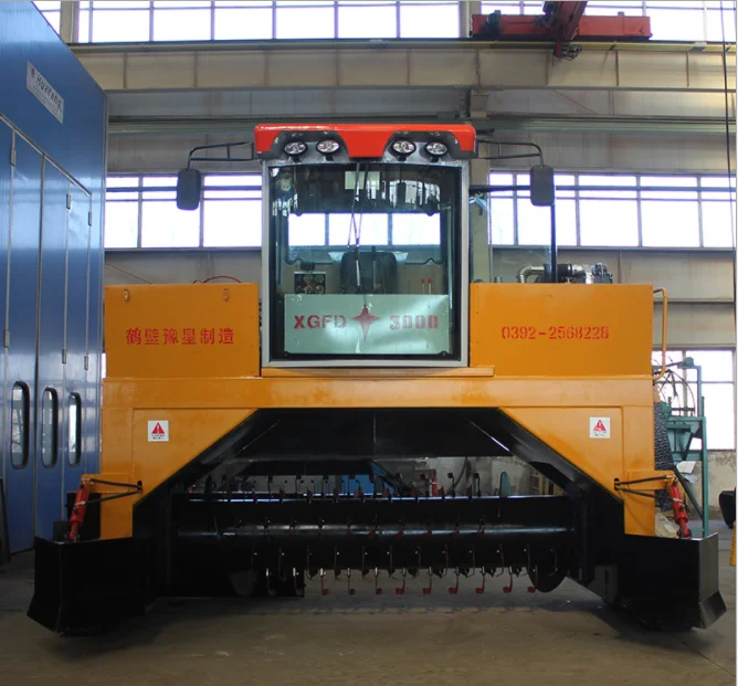 Современная машина для компостного Тернера Crwaler, машина для производства куриного навоза, компостная машина