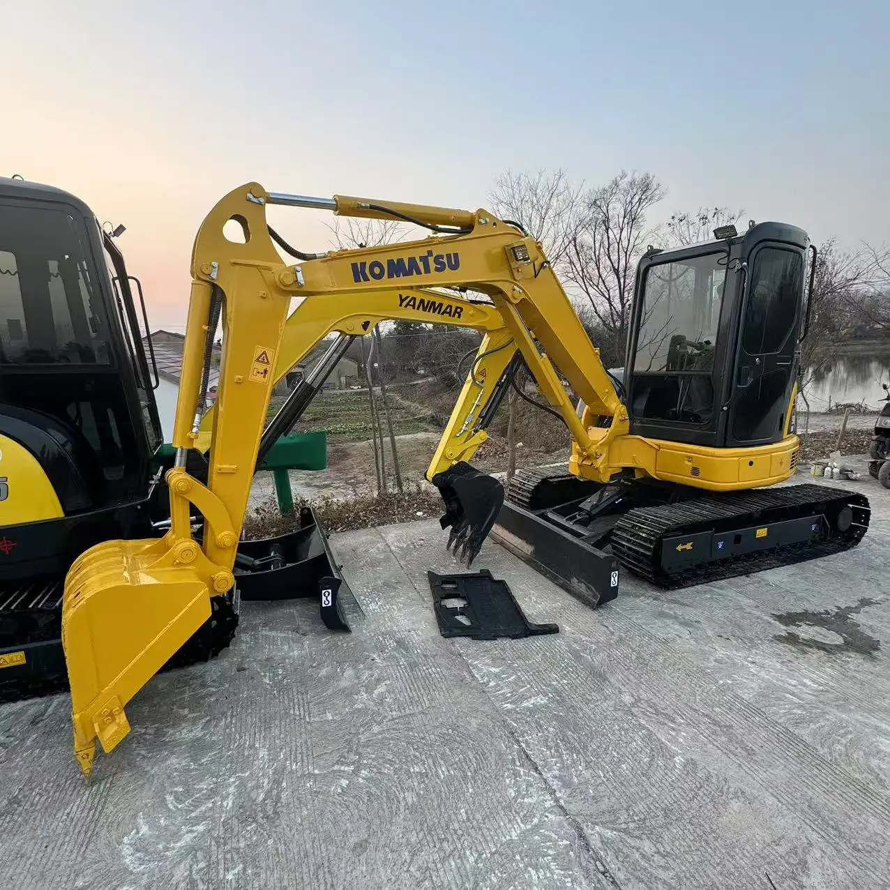 Японский импортный небольшой мини-экскаватор komatsu pc01 pc18 pc20 pc30 pc35 pc40 pc50