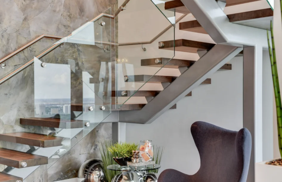 VIKO Modern Led Wooden Stairs Mono Stringer Staircase