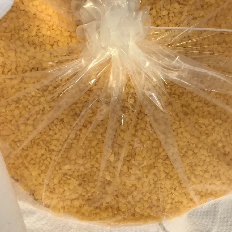 On sale wholesale Best Quality 100% bulk pure beeswax/bee wax