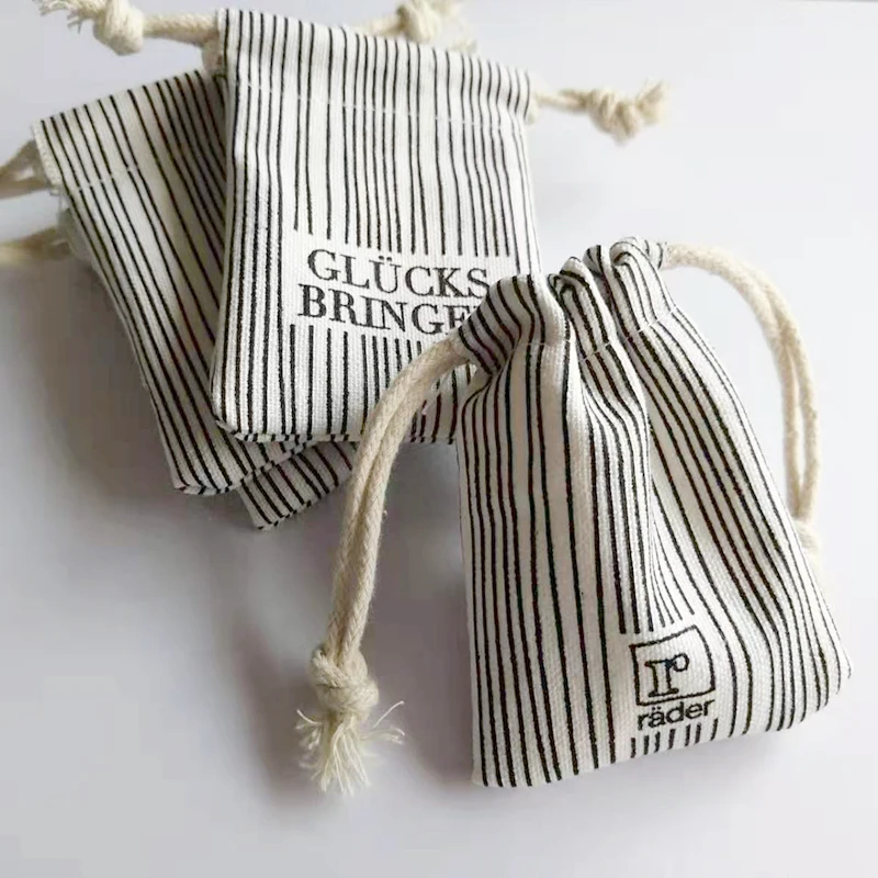 
Christmas Gift Pouch Drawstring Cotton Bag With Logo 
